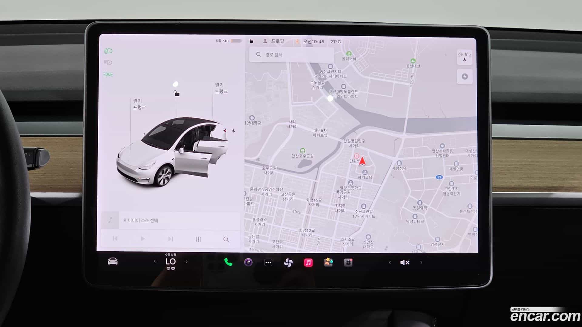 Model Y Tesla 2021.4-OPTION-018