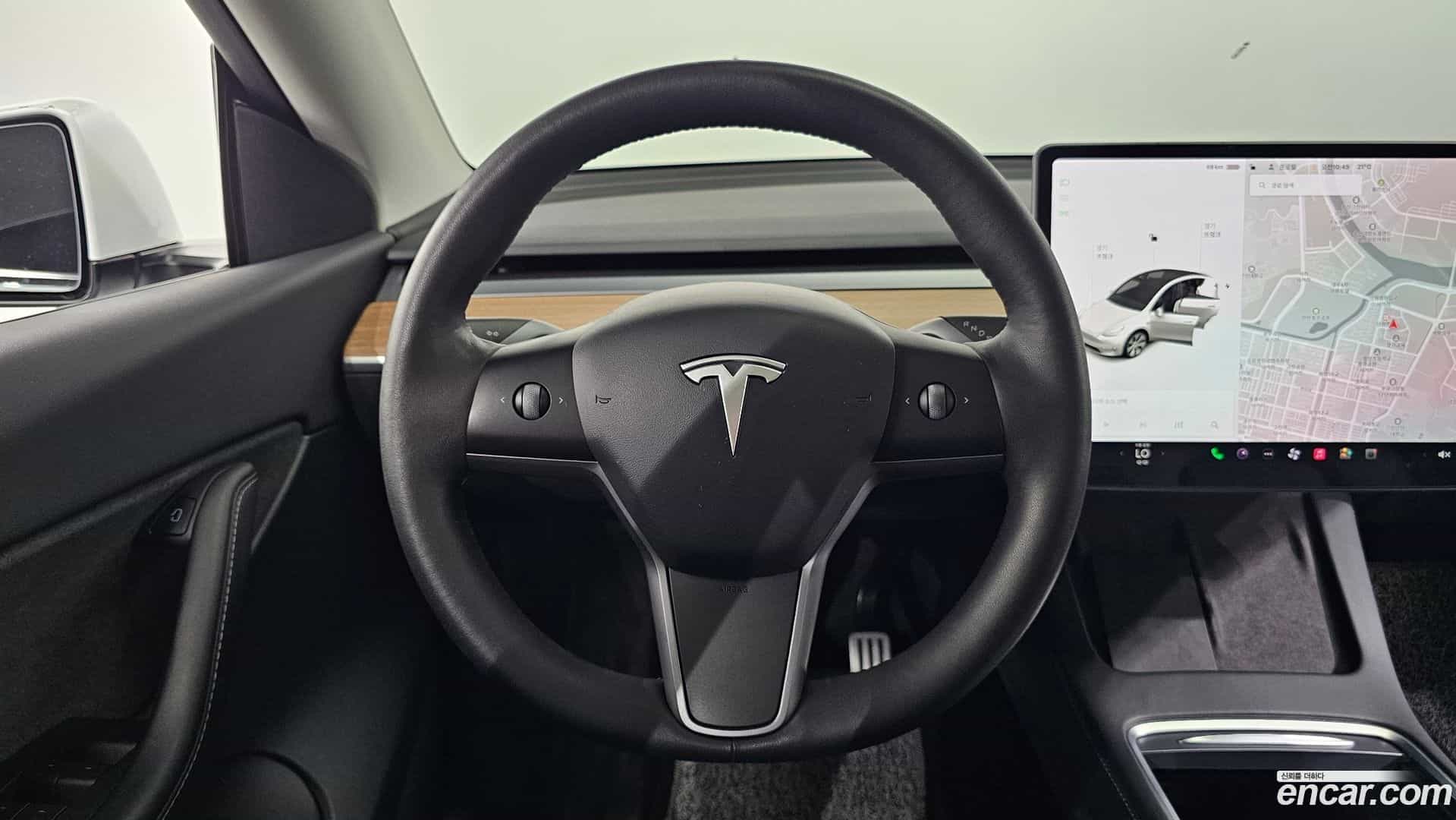 Model Y Tesla 2021.4-OPTION-019