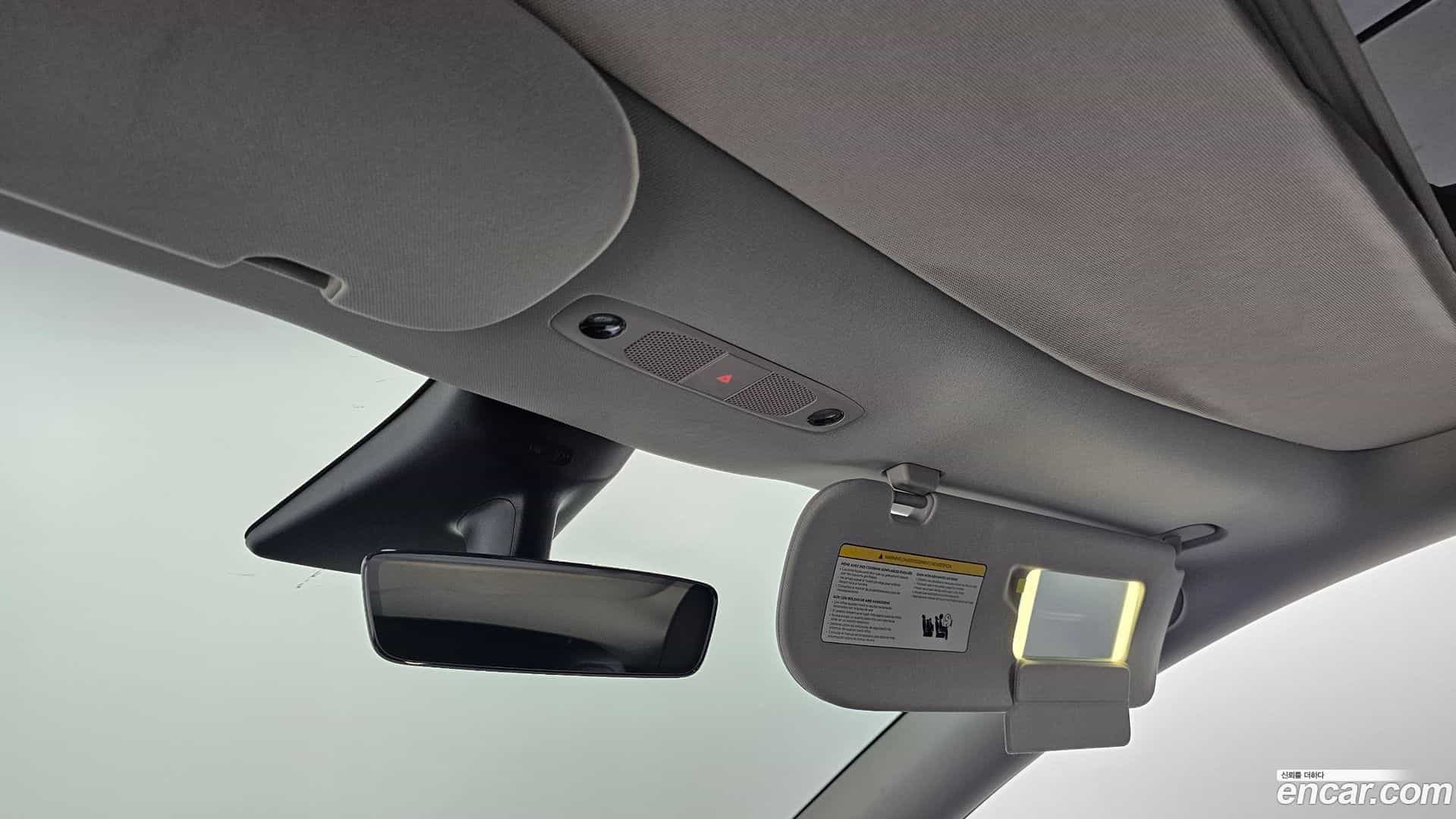 Model Y Tesla 2021.4-OPTION-023