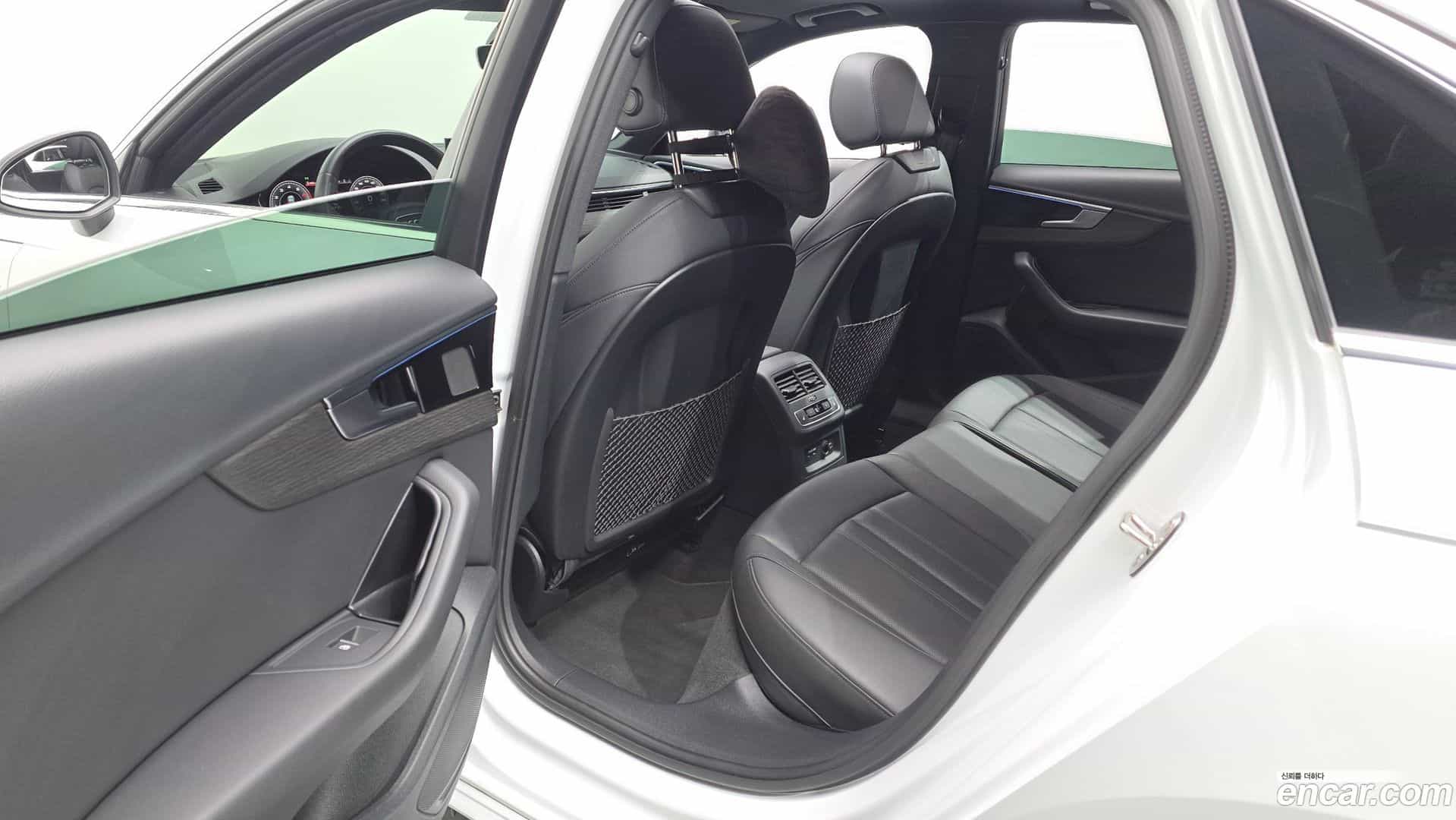 A4 Audi 2023.0-OPTION-016