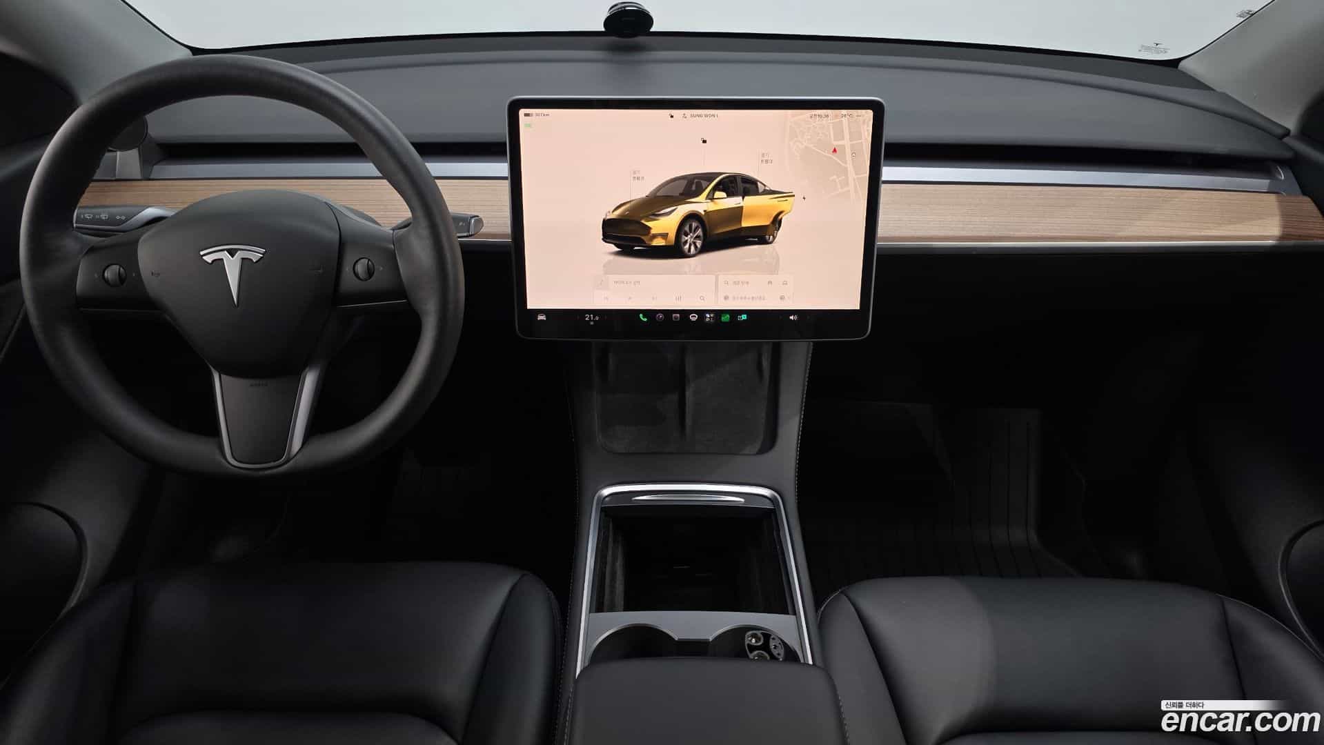 Model Y Tesla 2022.8-INNER-007