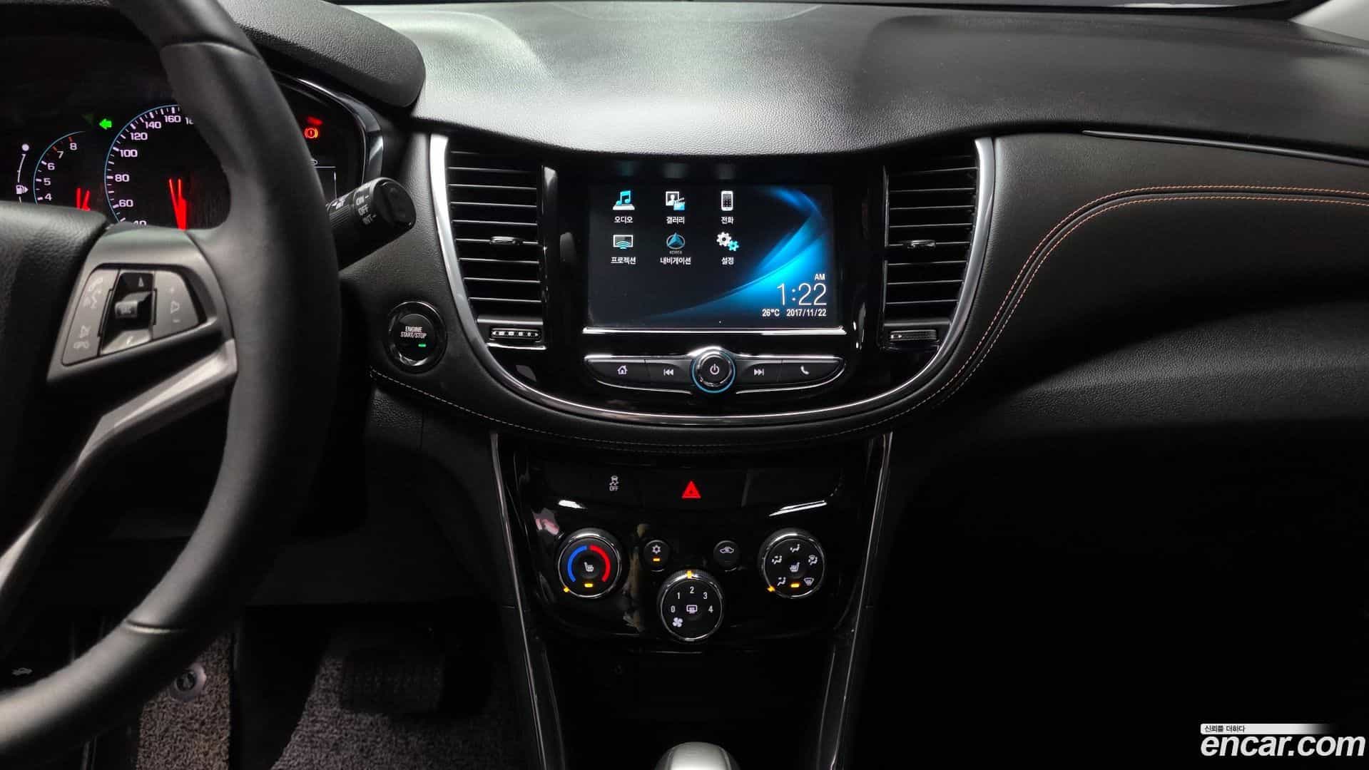 Trax Chevrolet 2018.4-OPTION-018