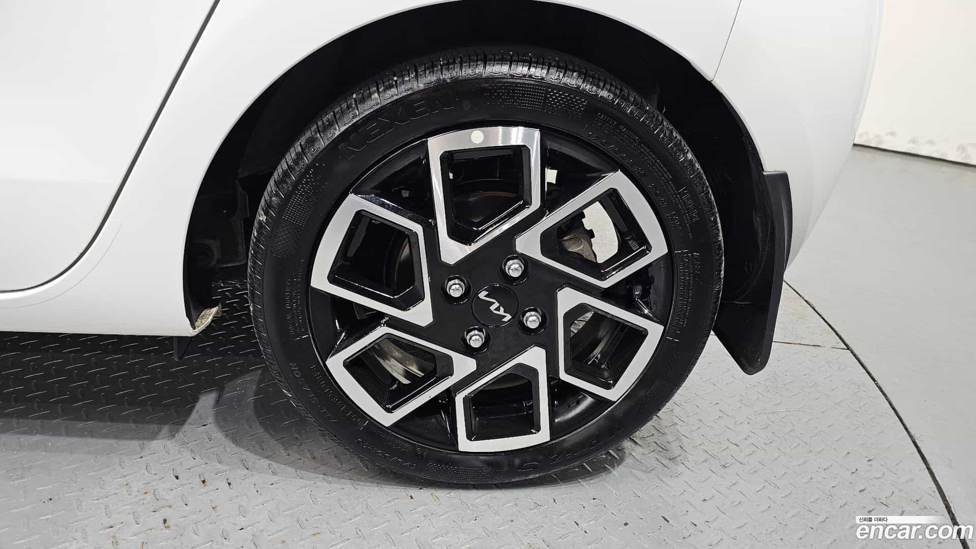 RAY Kia 2024.3-OUTER-005