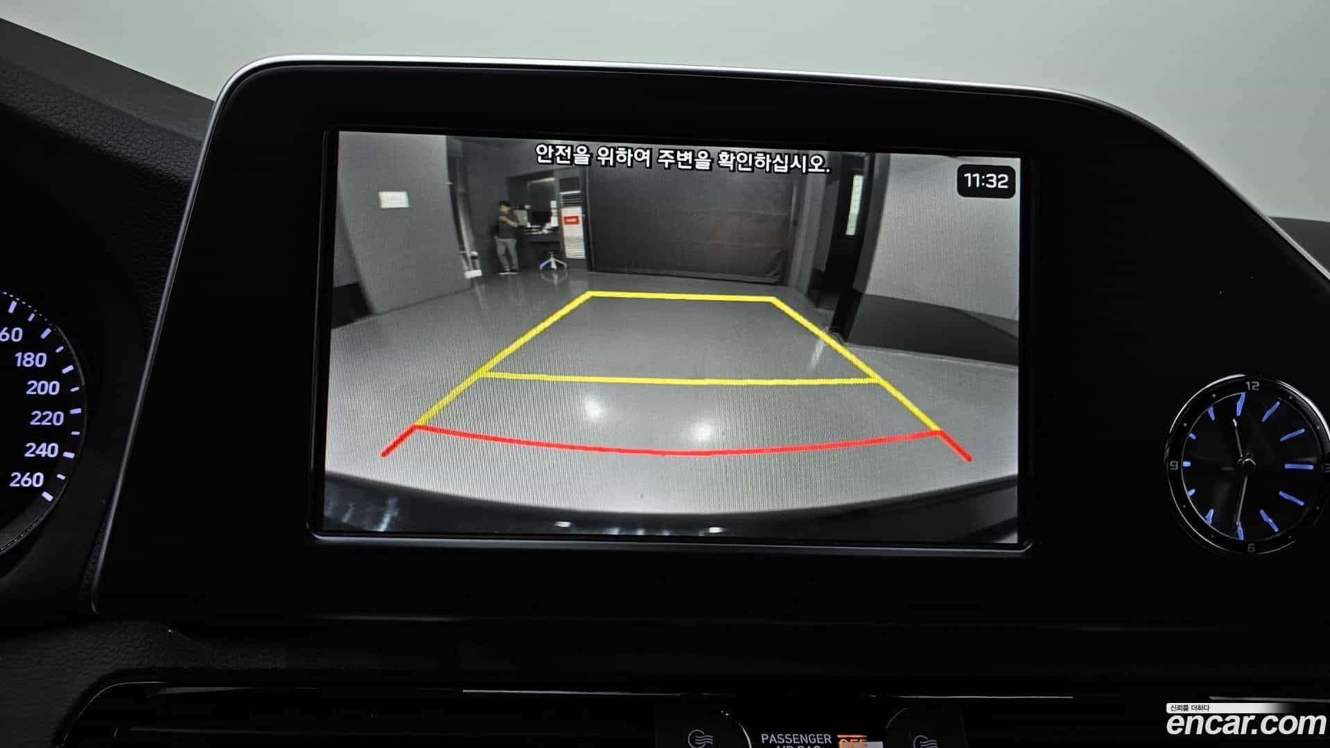 Grandeur Hyundai 2019.5-OPTION-022