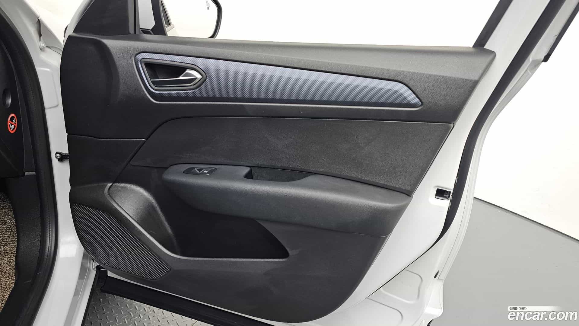XM3 Renault Korea 2020.3-INNER-034