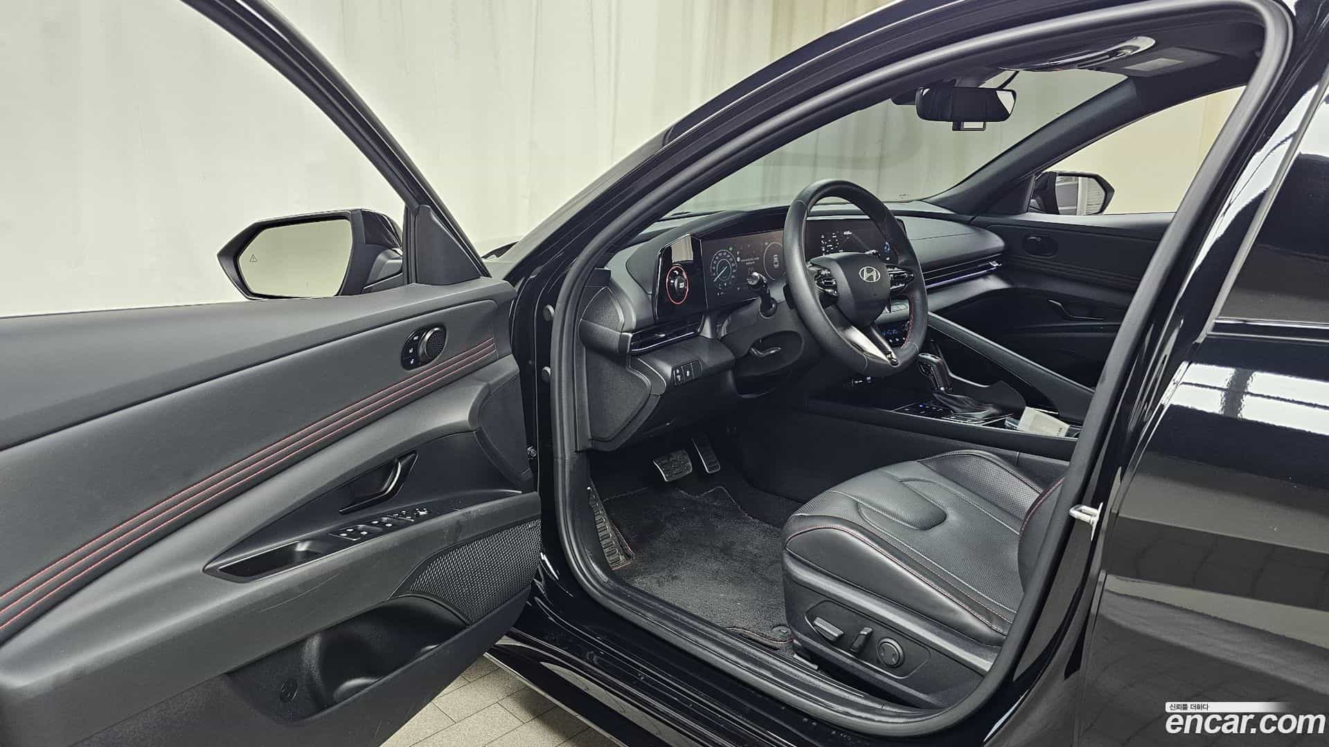 AVANTE Hyundai 2024.4-INNER-010