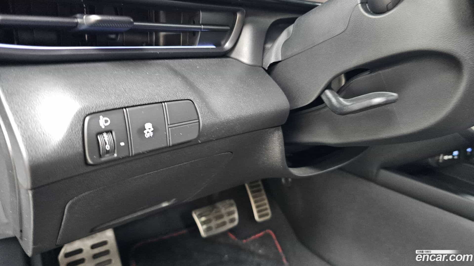 AVANTE Hyundai 2024.4-OPTION-023