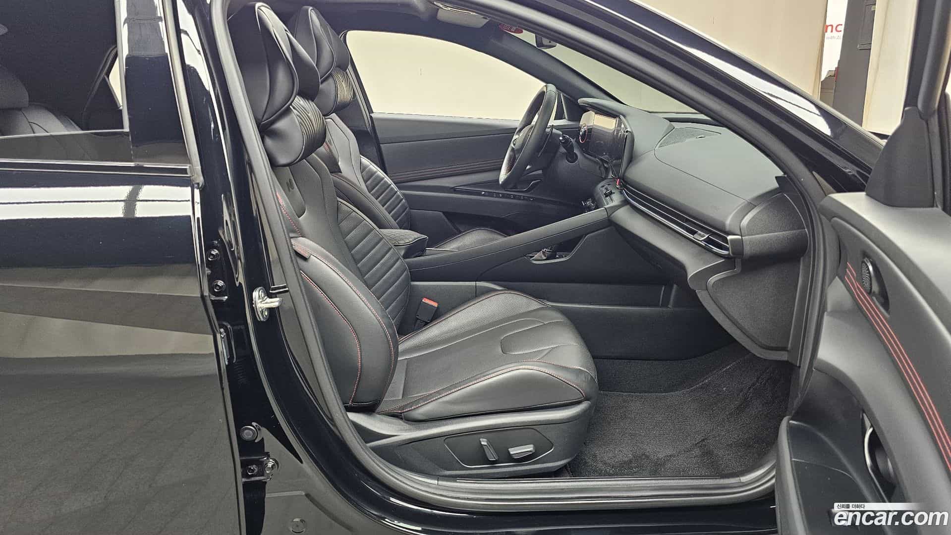AVANTE Hyundai 2024.4-INNER-036