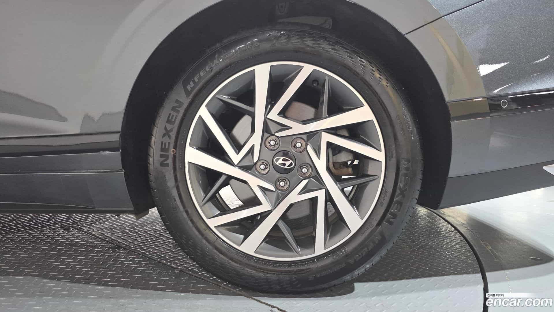 Grandeur Hyundai 2023.6-OUTER-031