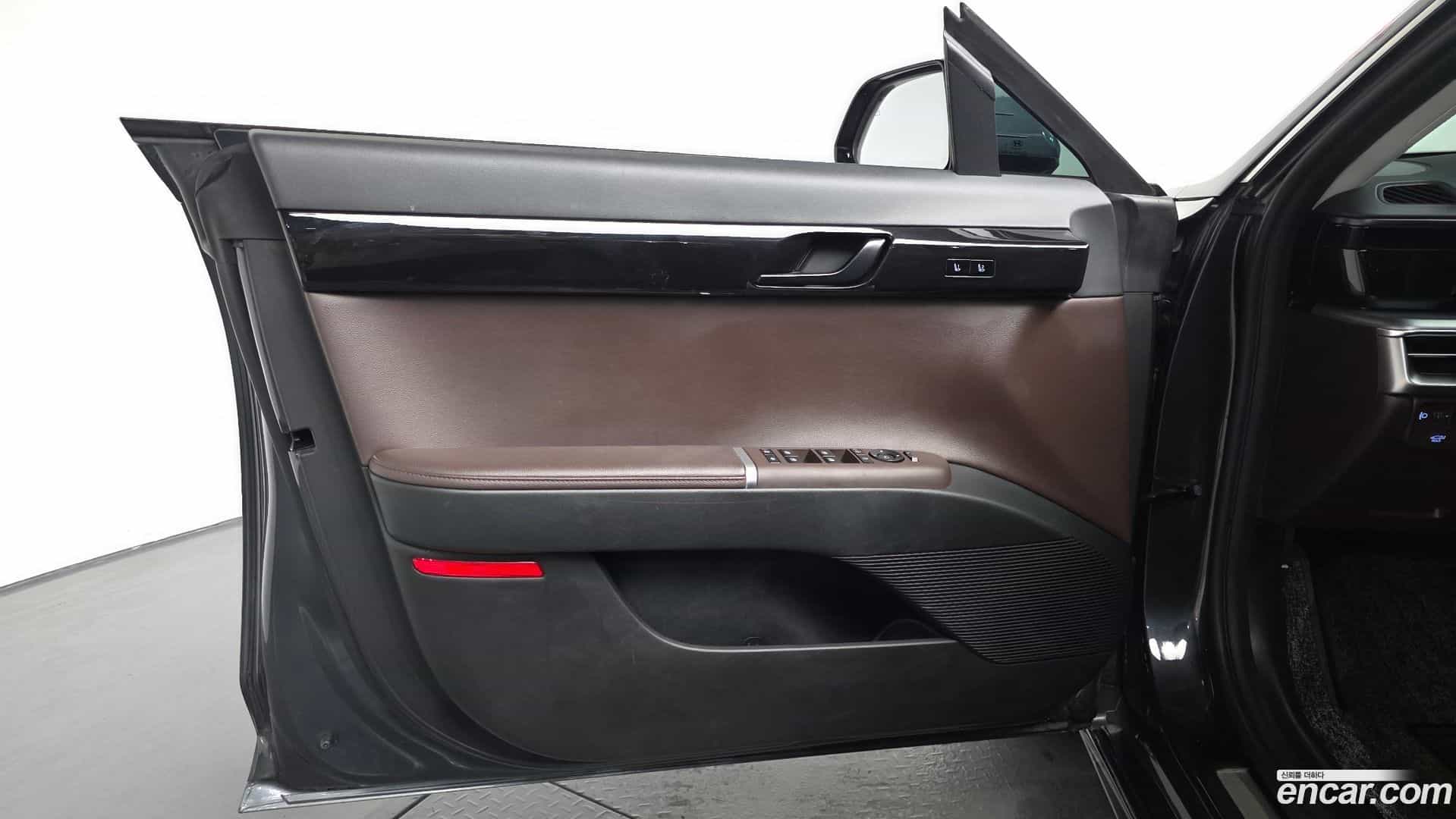 Grandeur Hyundai 2023.6-INNER-034