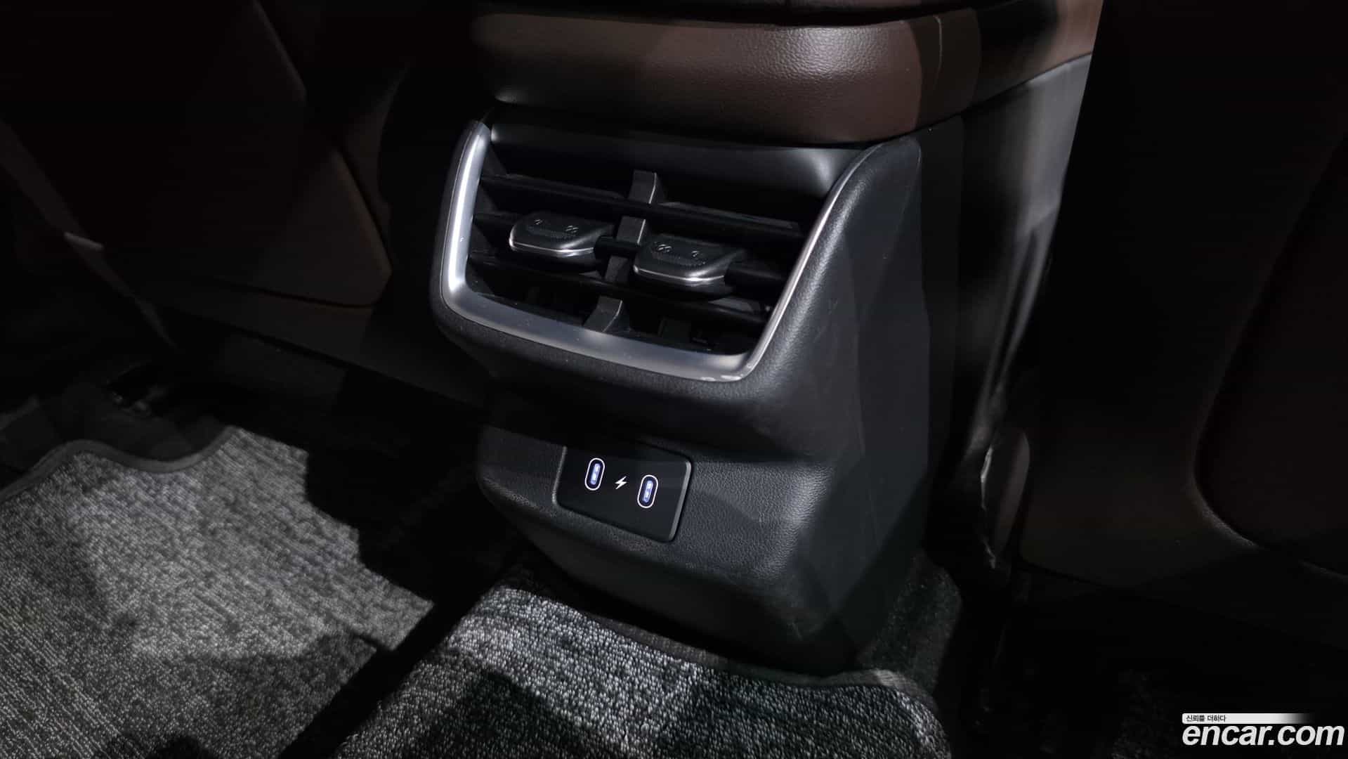 Grandeur Hyundai 2023.6-OPTION-046