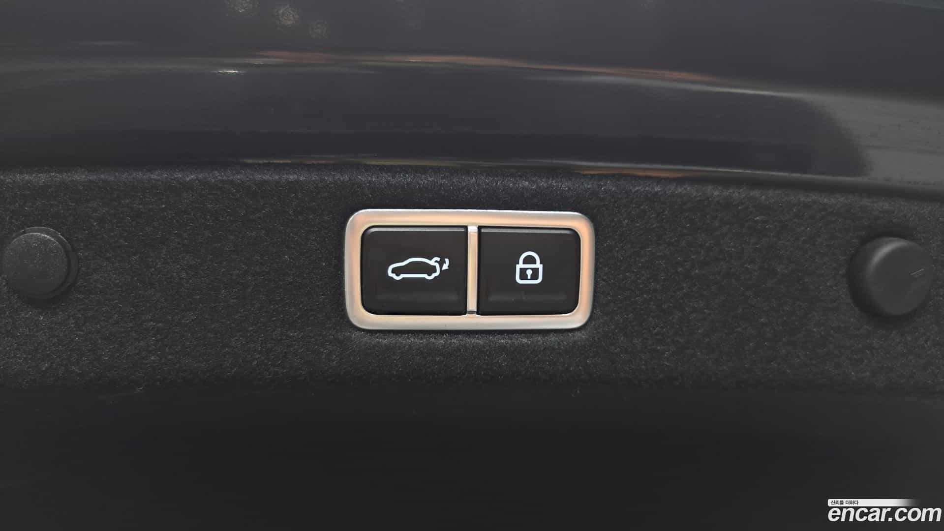 Grandeur Hyundai 2023.6-OPTION-049