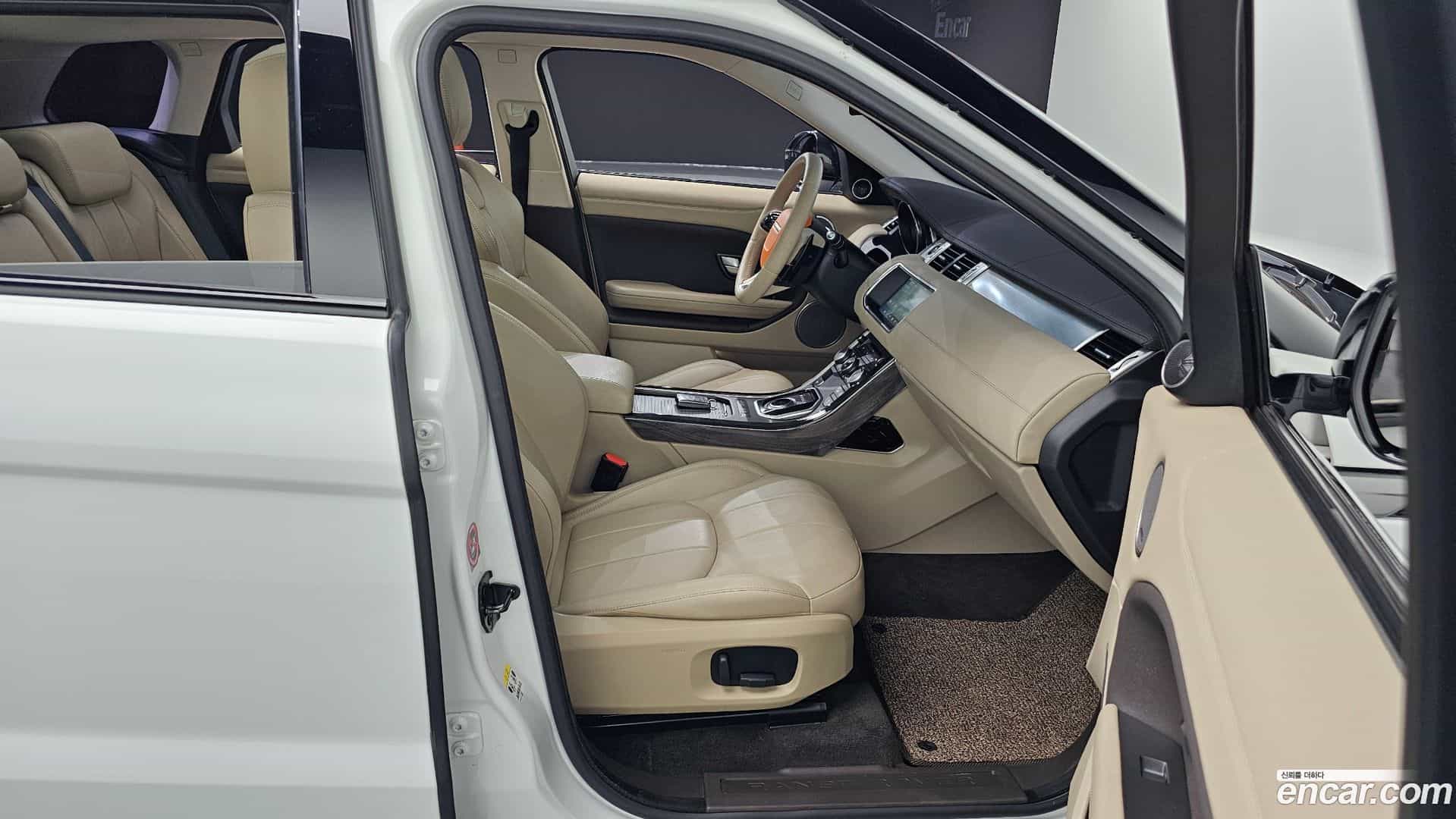 Range Rover Evoque Land Rover 2018.3-INNER-036