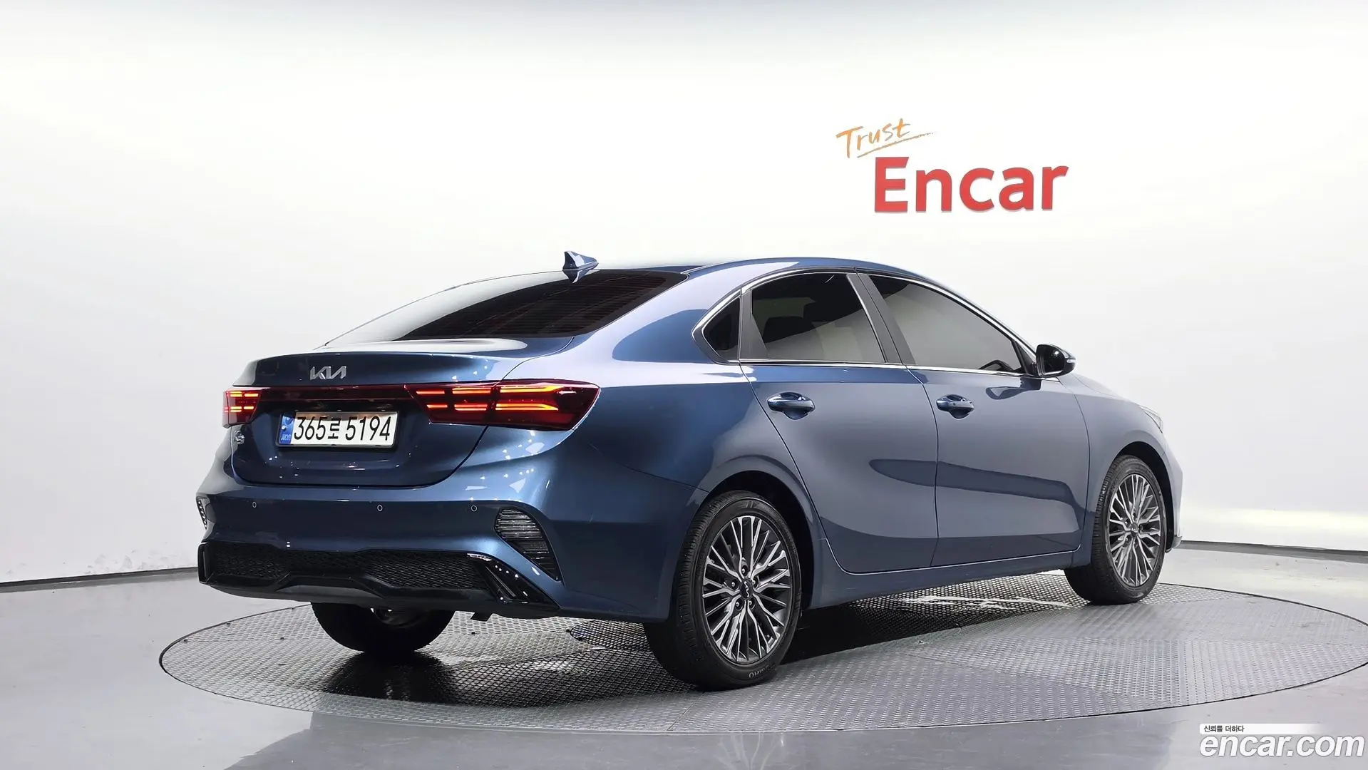 Main__Slider__Photo:K3 Kia 2022.2-1