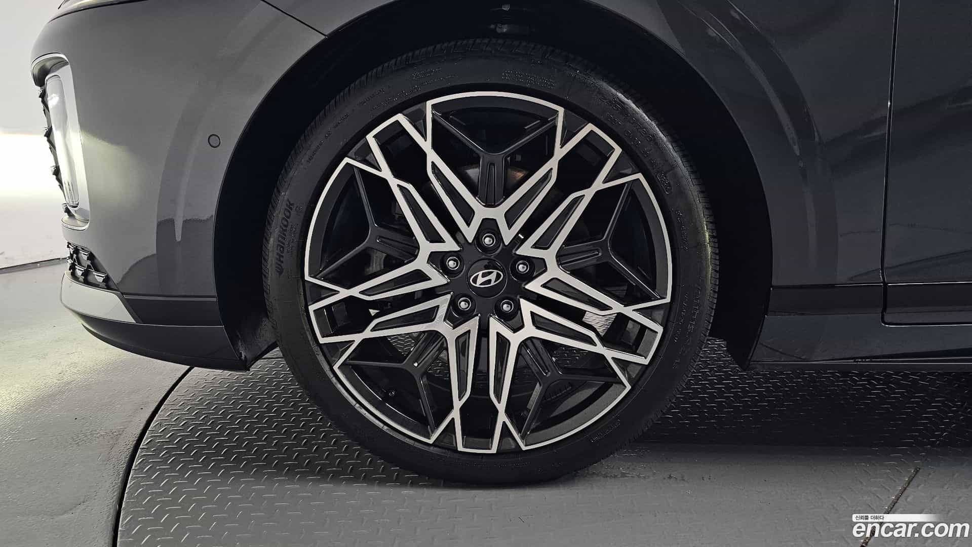 Grandeur Hyundai 2024.11-OUTER-005