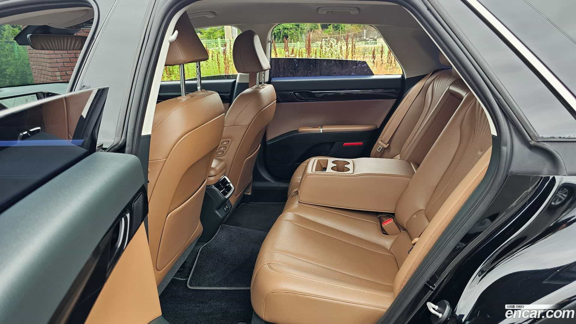 Grandeur Hyundai 2023.4-OPTION-016