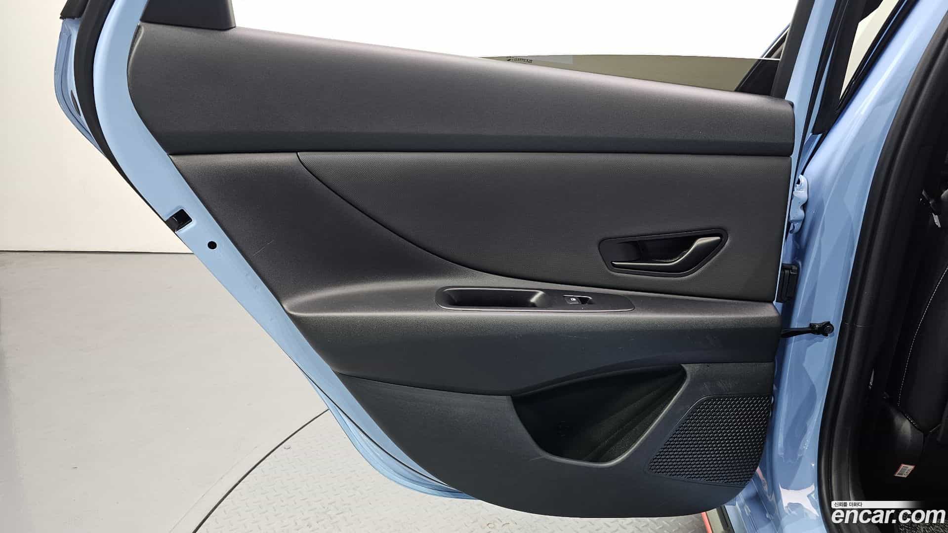 AVANTE Hyundai 2025.0-INNER-035