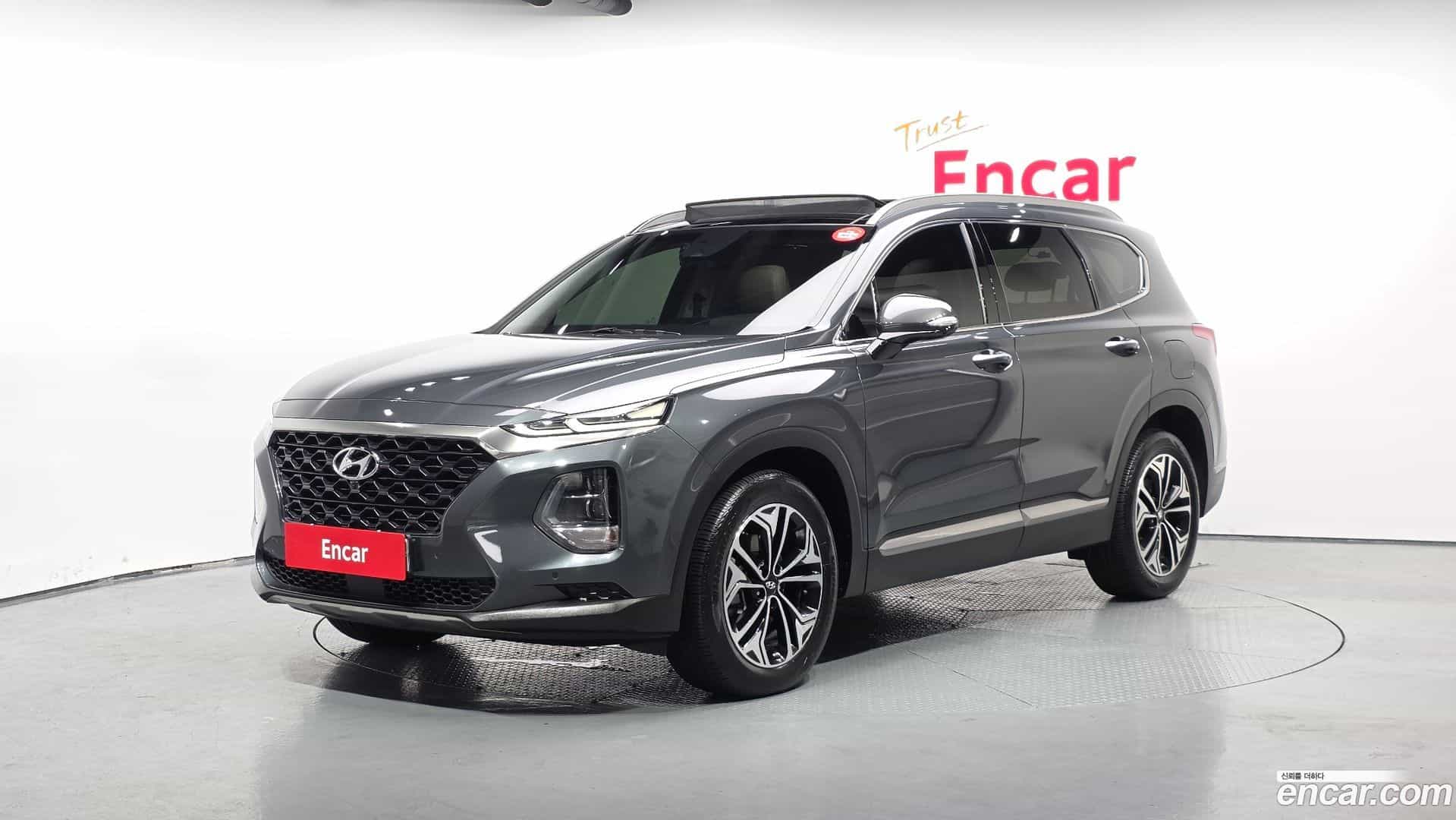 Santafe Hyundai 2018.4-OUTER-001