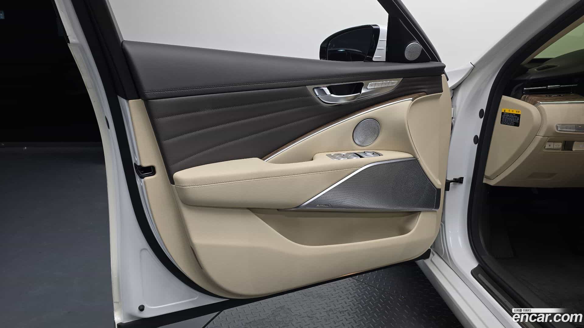 K9 Kia 2018.8-INNER-034