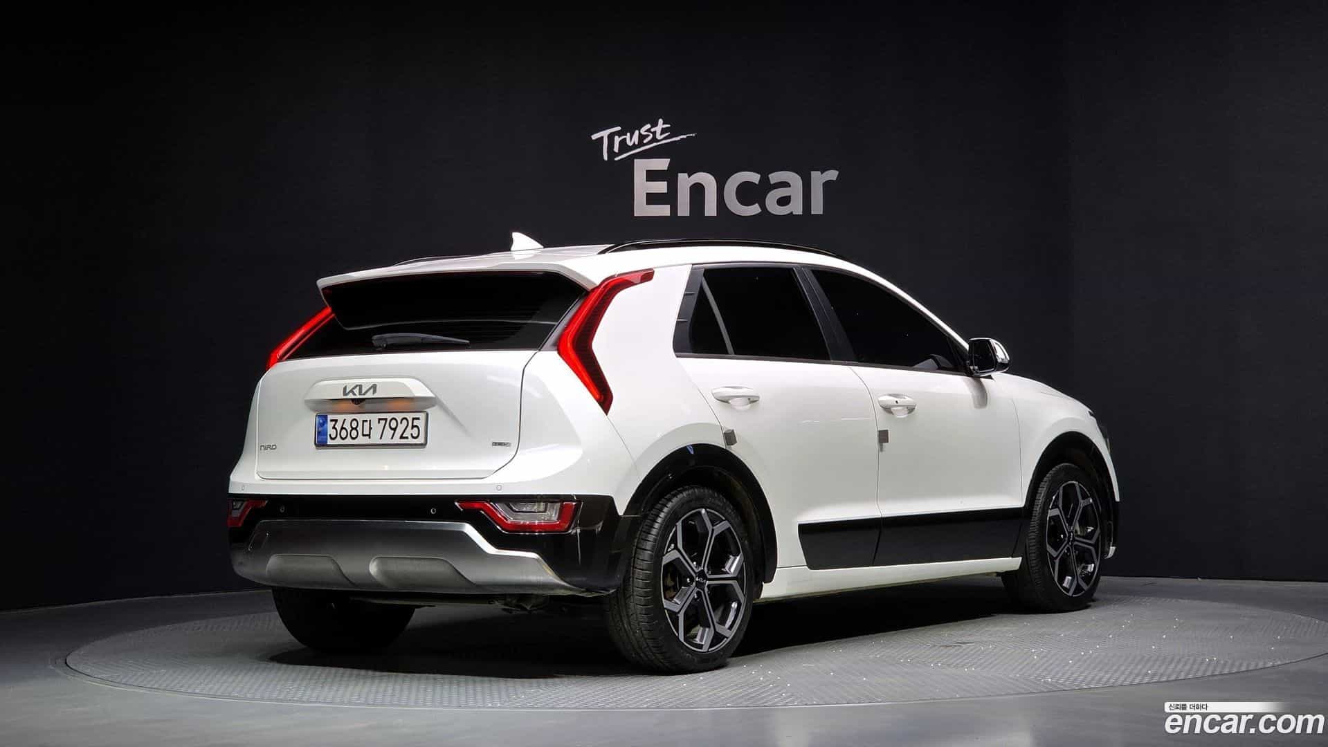 Niro Kia 2022.3-OUTER-002