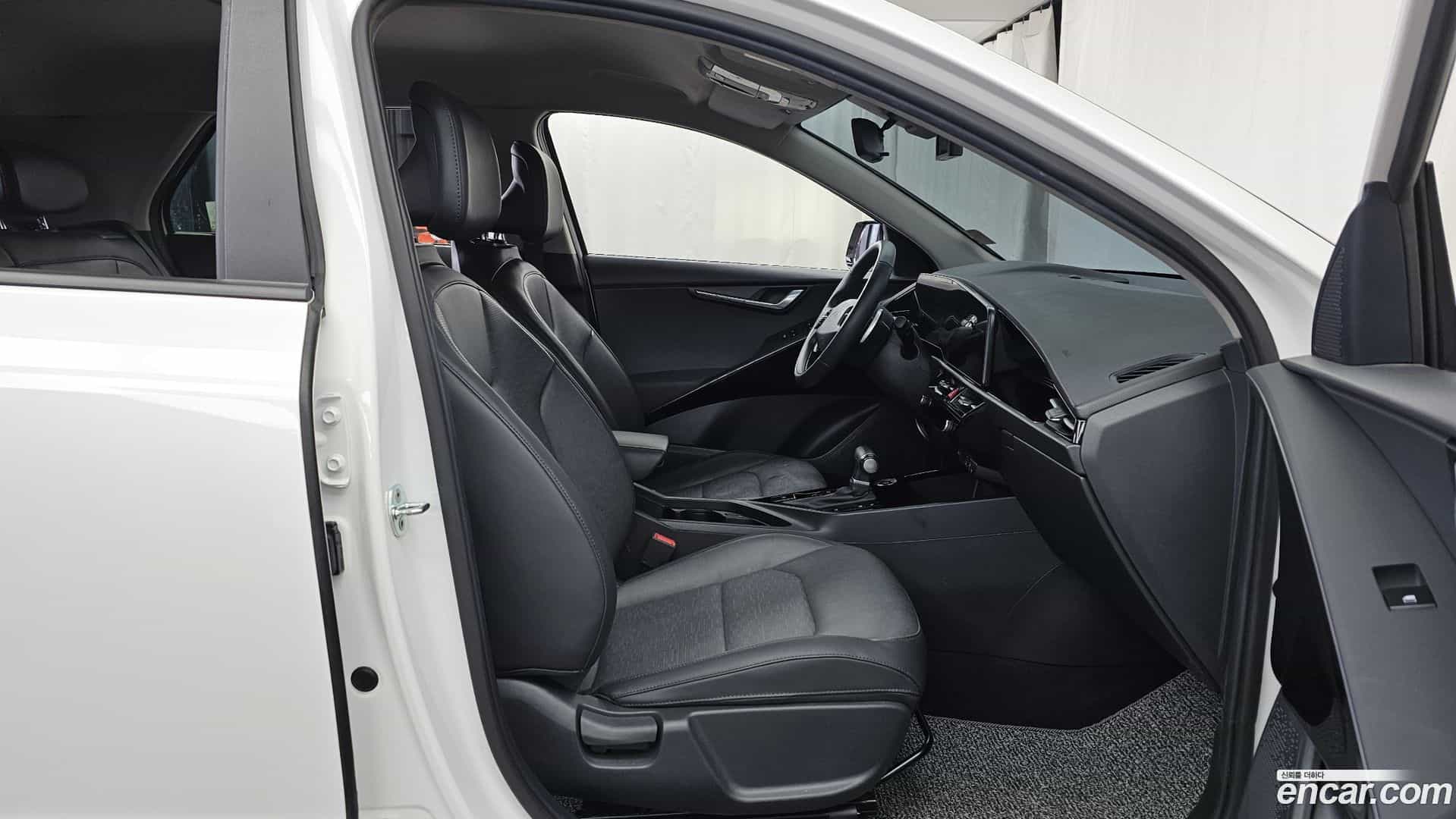 Niro Kia 2022.3-OPTION-015