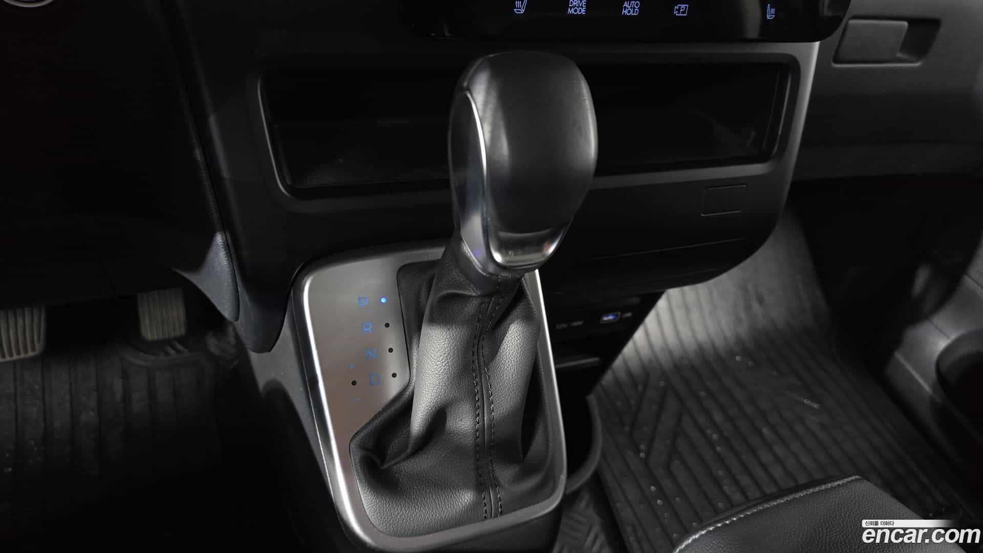 Staria Hyundai 2023.3-INNER-009