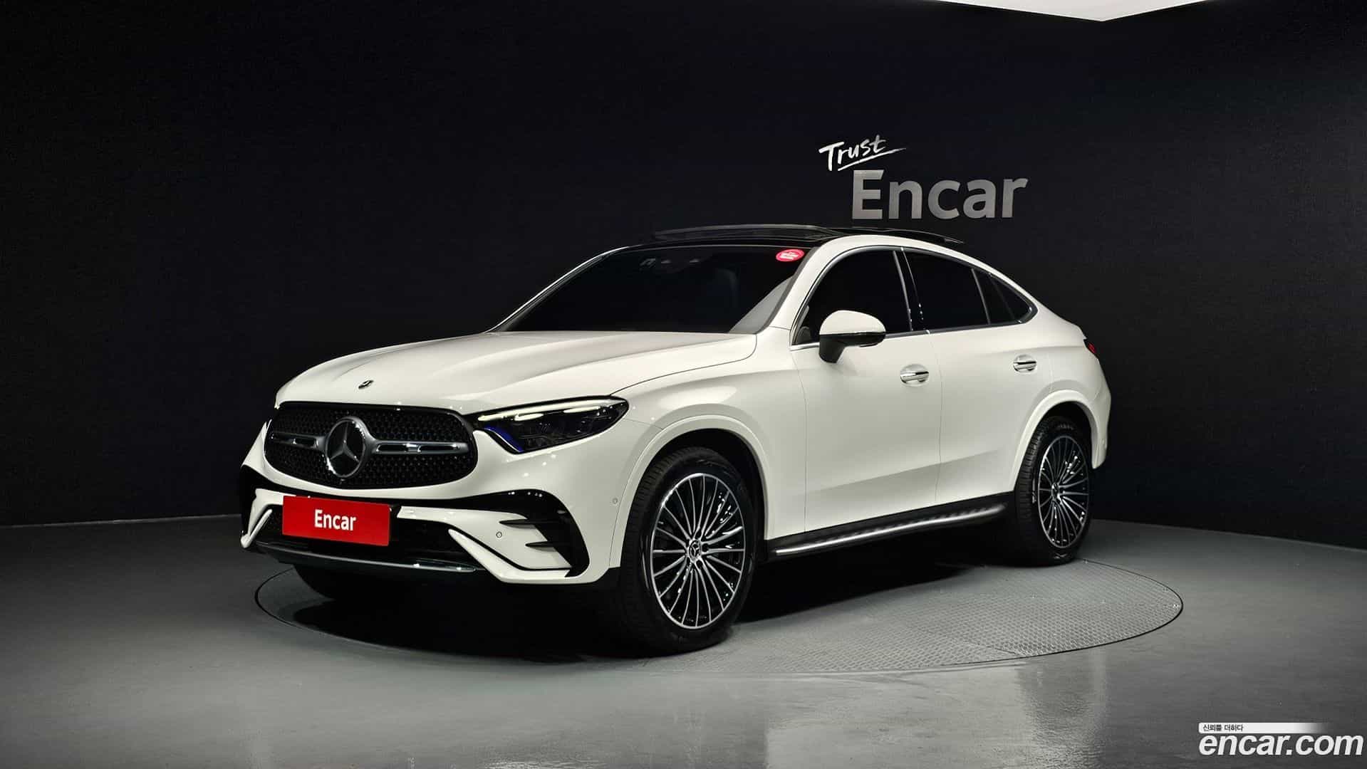 GLC-Class Mercedes-Benz 2025.2-OUTER-001