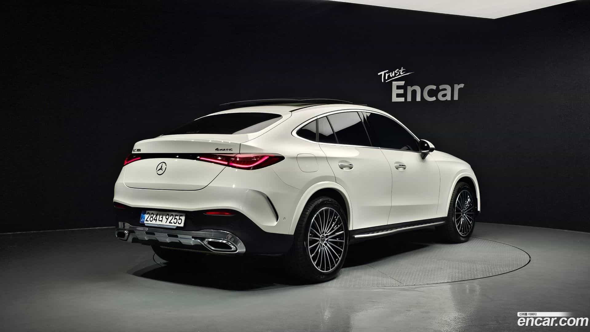 GLC-Class Mercedes-Benz 2025.2-OUTER-002