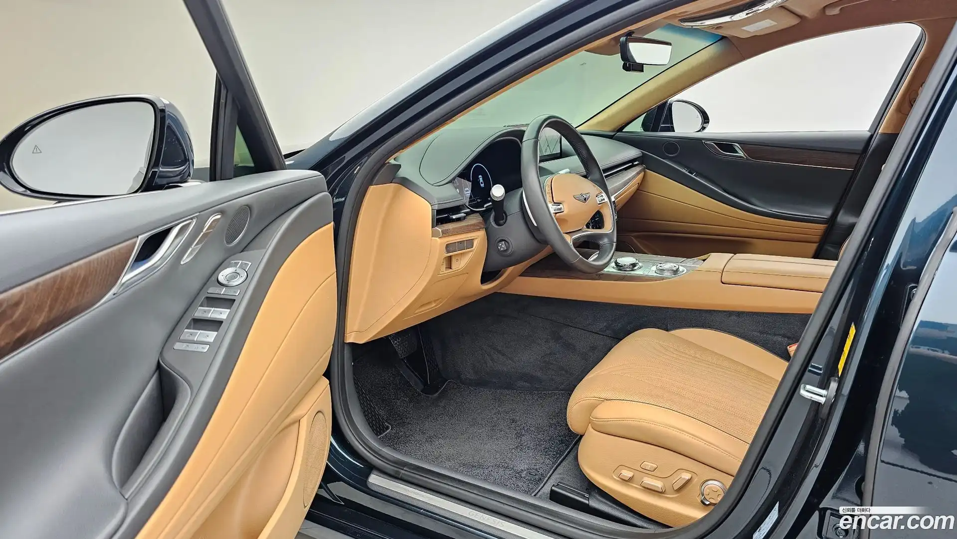 G80 Genesis 2023.5-INNER-010