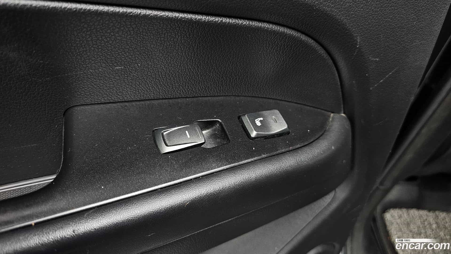 Rexton KG Mobility 2019.9-OPTION-023