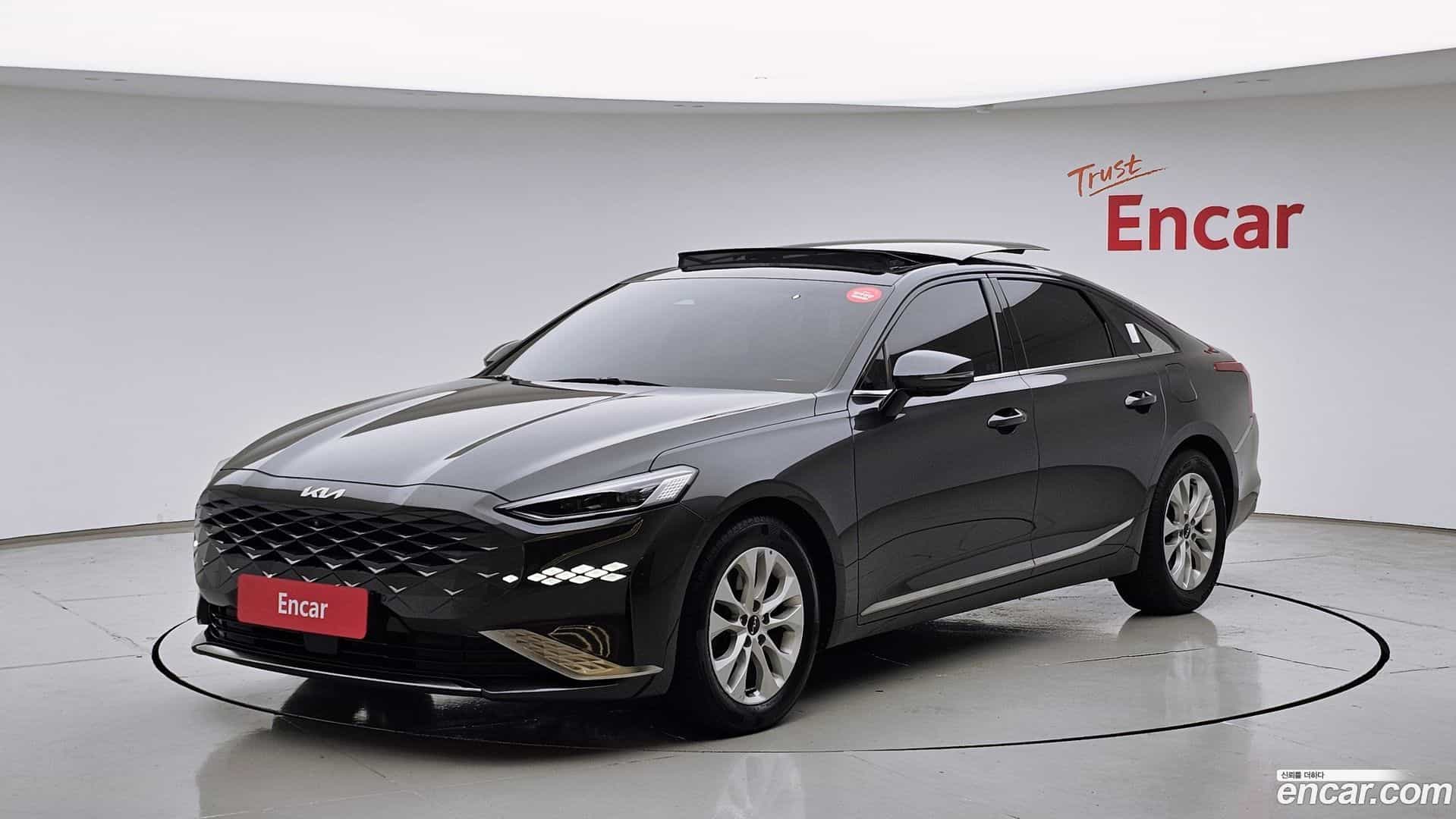 K8 Kia 2021.4-OUTER-001