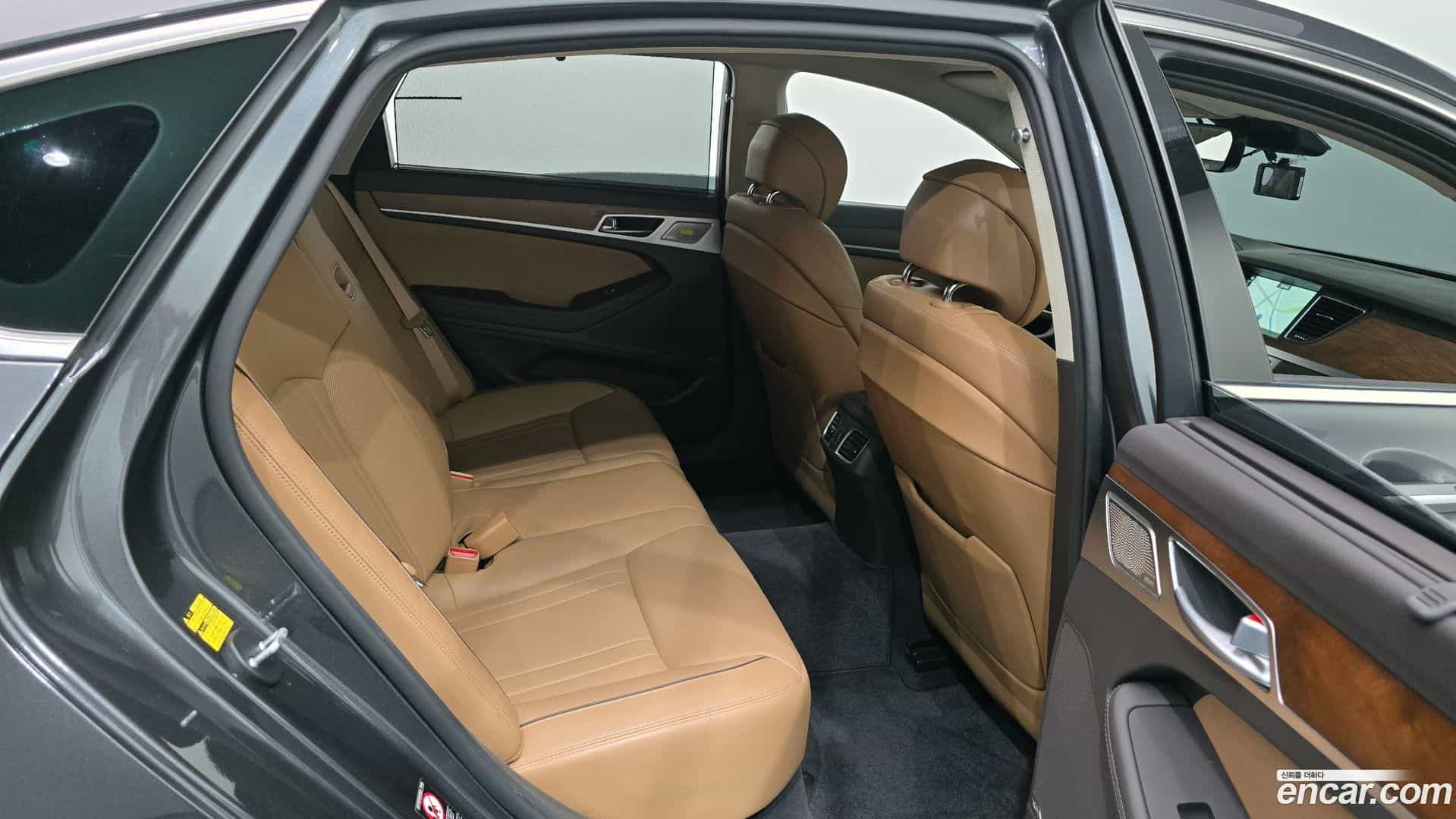 G80 Genesis 2018.4-OPTION-015