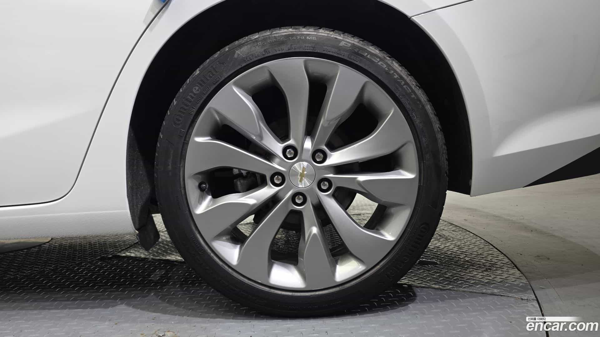 Malibu Chevrolet 2021.5-OUTER-031