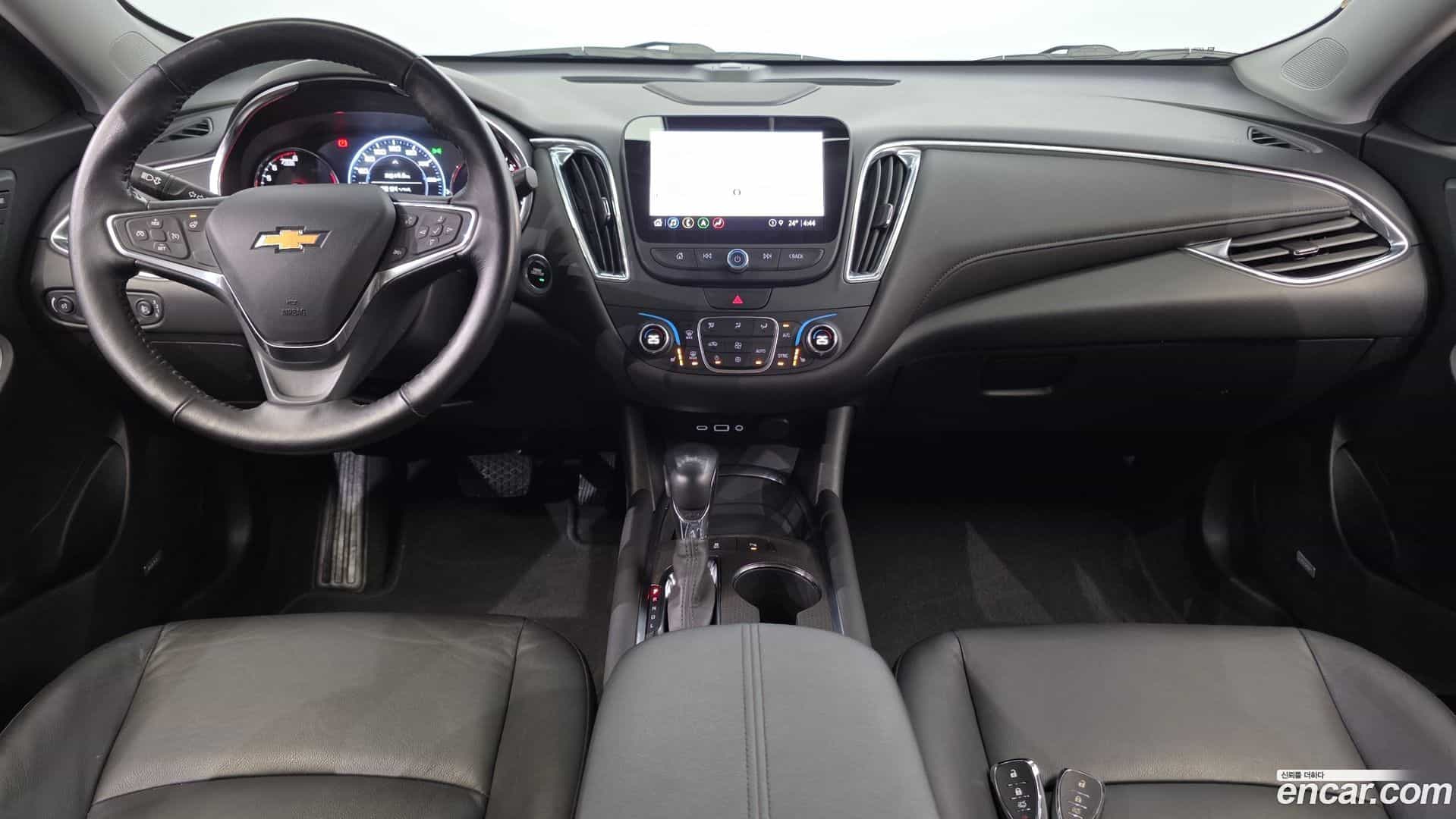 Malibu Chevrolet 2021.5-OPTION-040
