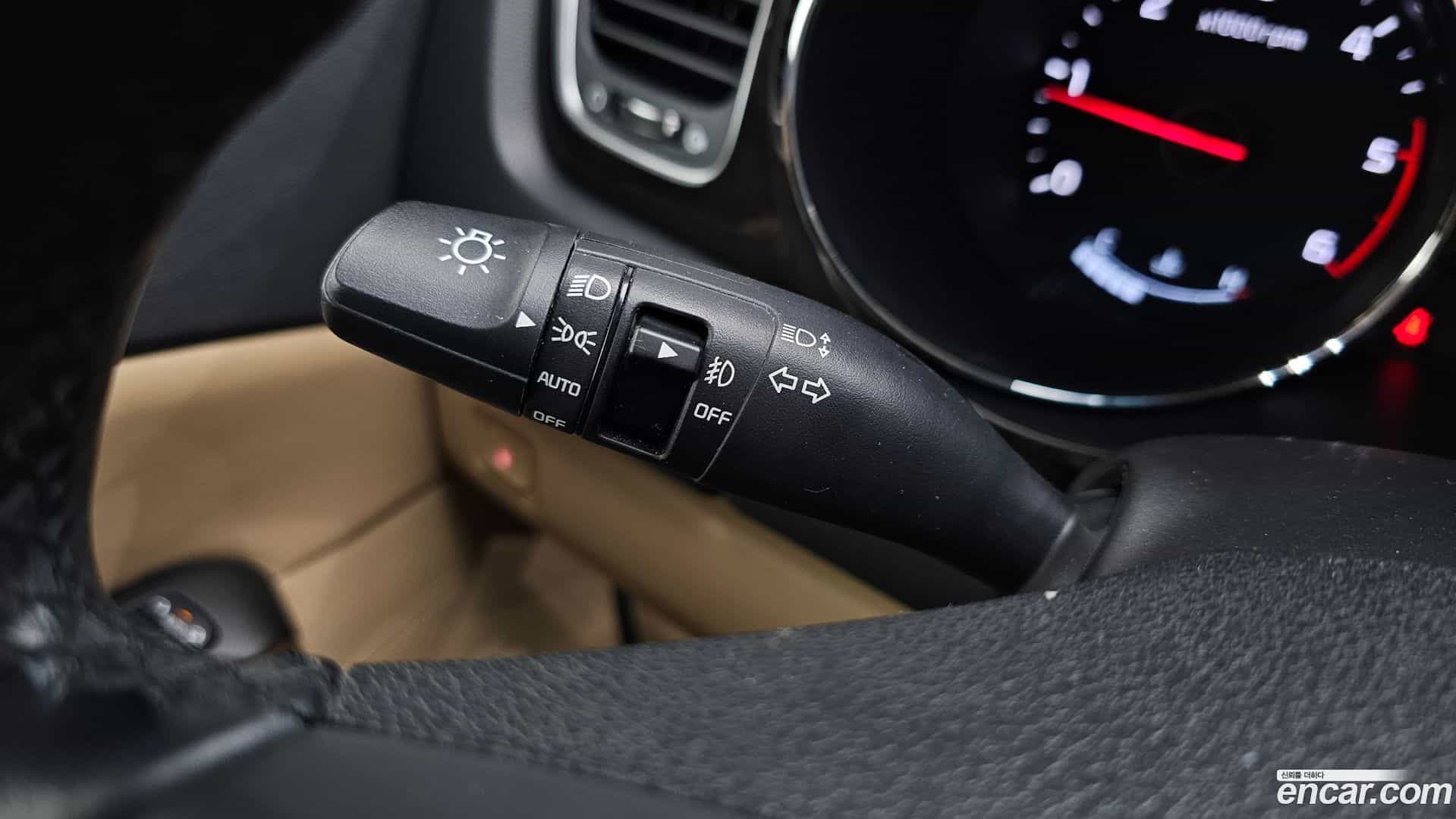Canival Kia 2019.5-OPTION-040