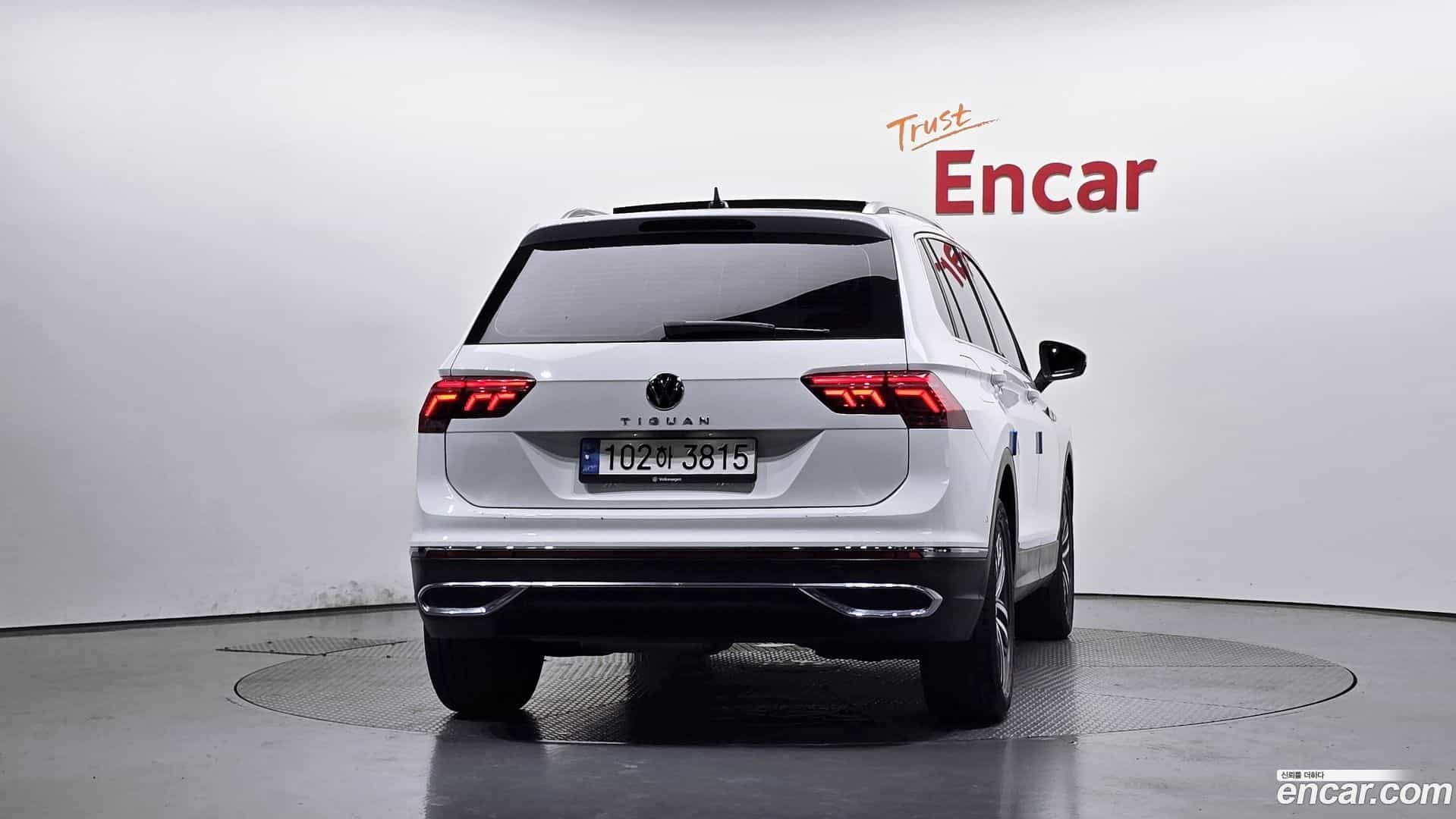 Tiguan Volkswagen 2022.10-OUTER-004