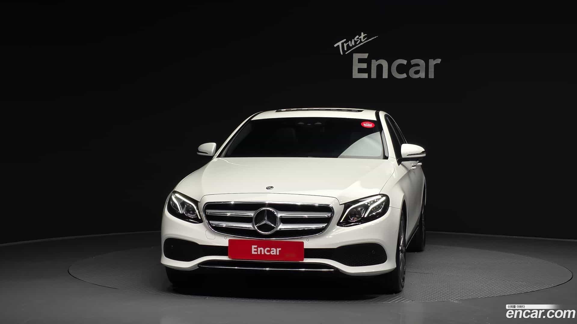 E-Class Mercedes-Benz 2019.5-OUTER-003