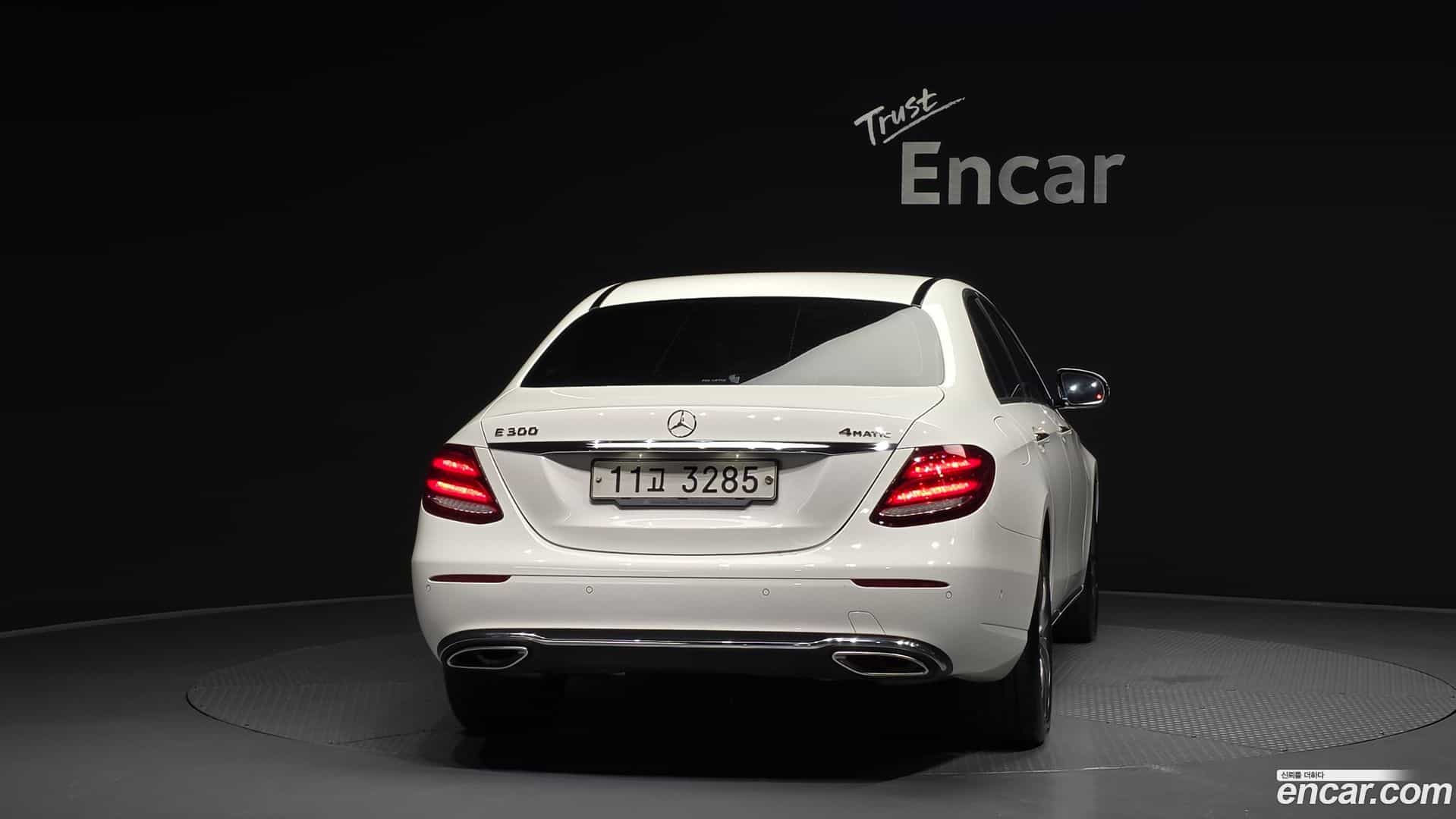E-Class Mercedes-Benz 2019.5-OUTER-004