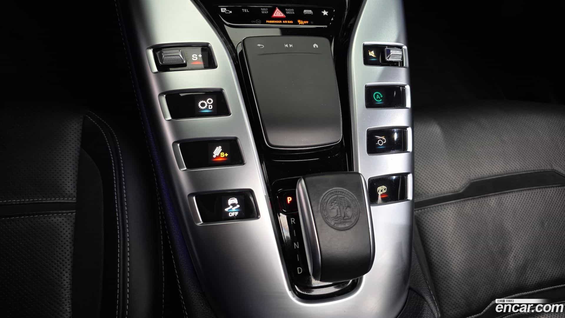 AMG GT Mercedes-Benz 2022.4-INNER-009