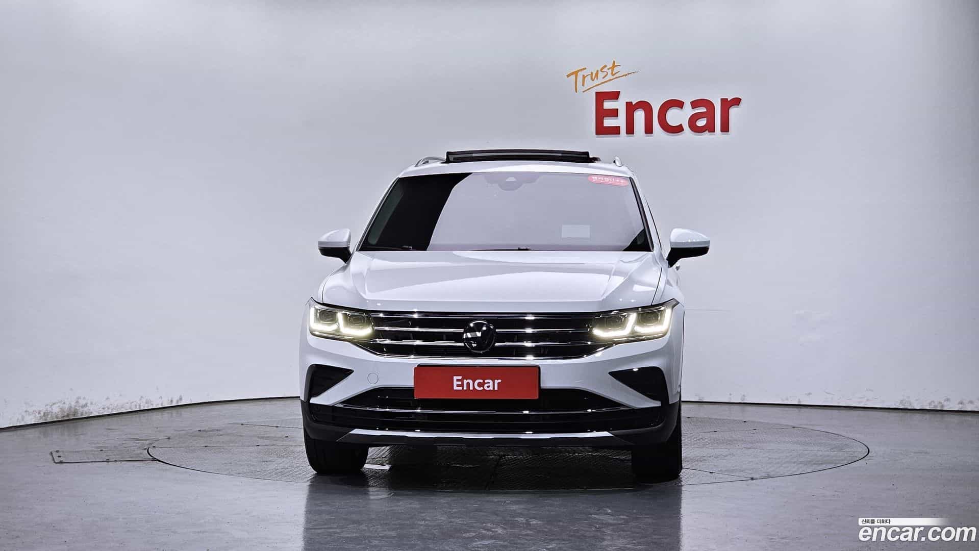Tiguan Volkswagen 2024.5-OUTER-003