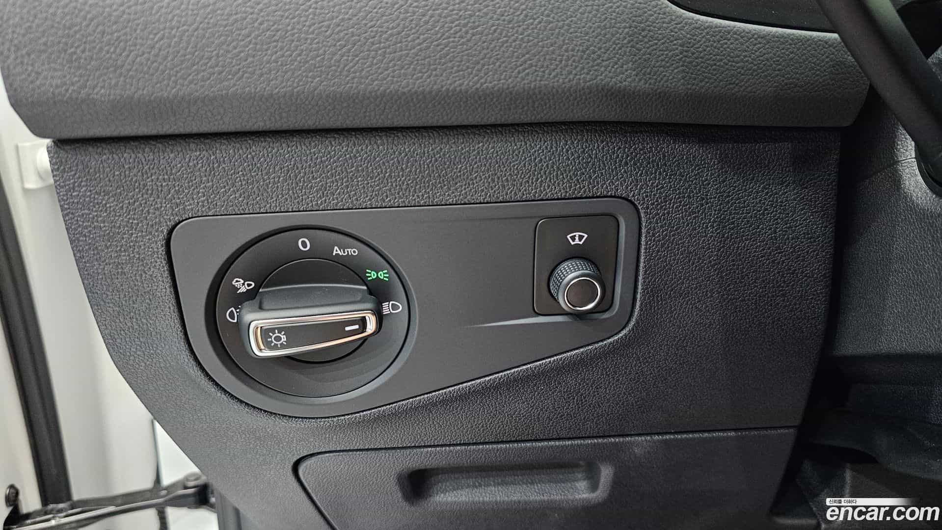 Tiguan Volkswagen 2024.5-OPTION-040