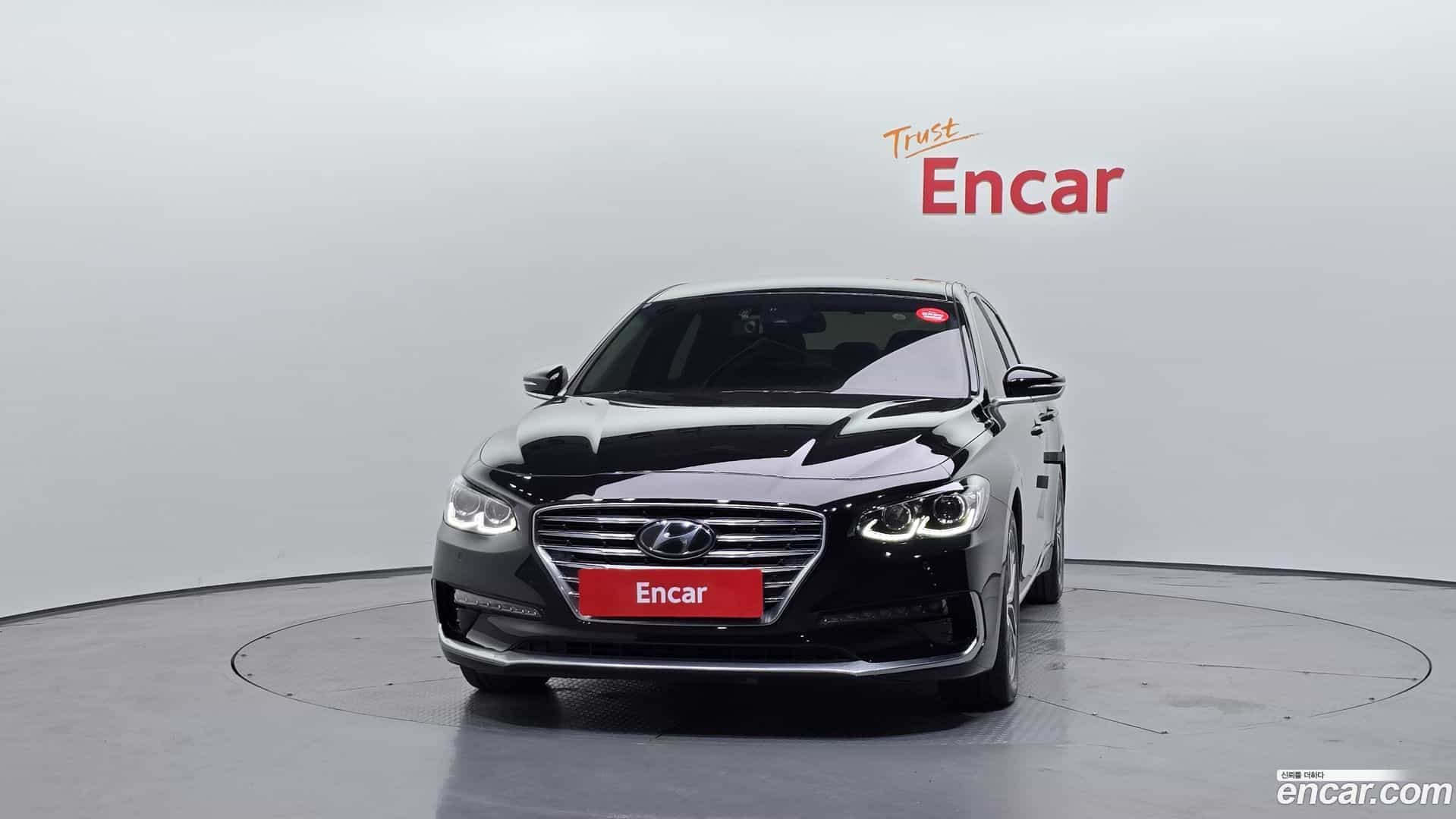 Grandeur Hyundai 2018.9-OUTER-003