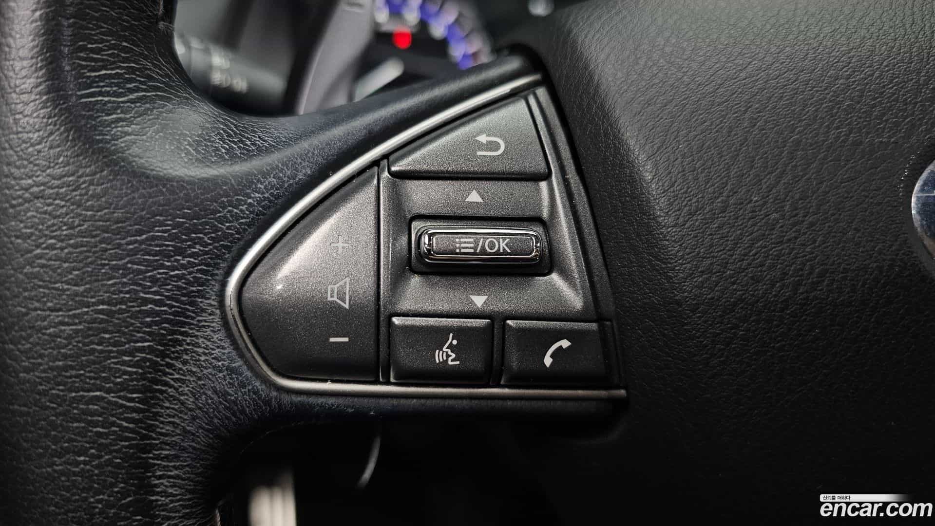 Q50 Infiniti 2016.3-OPTION-040