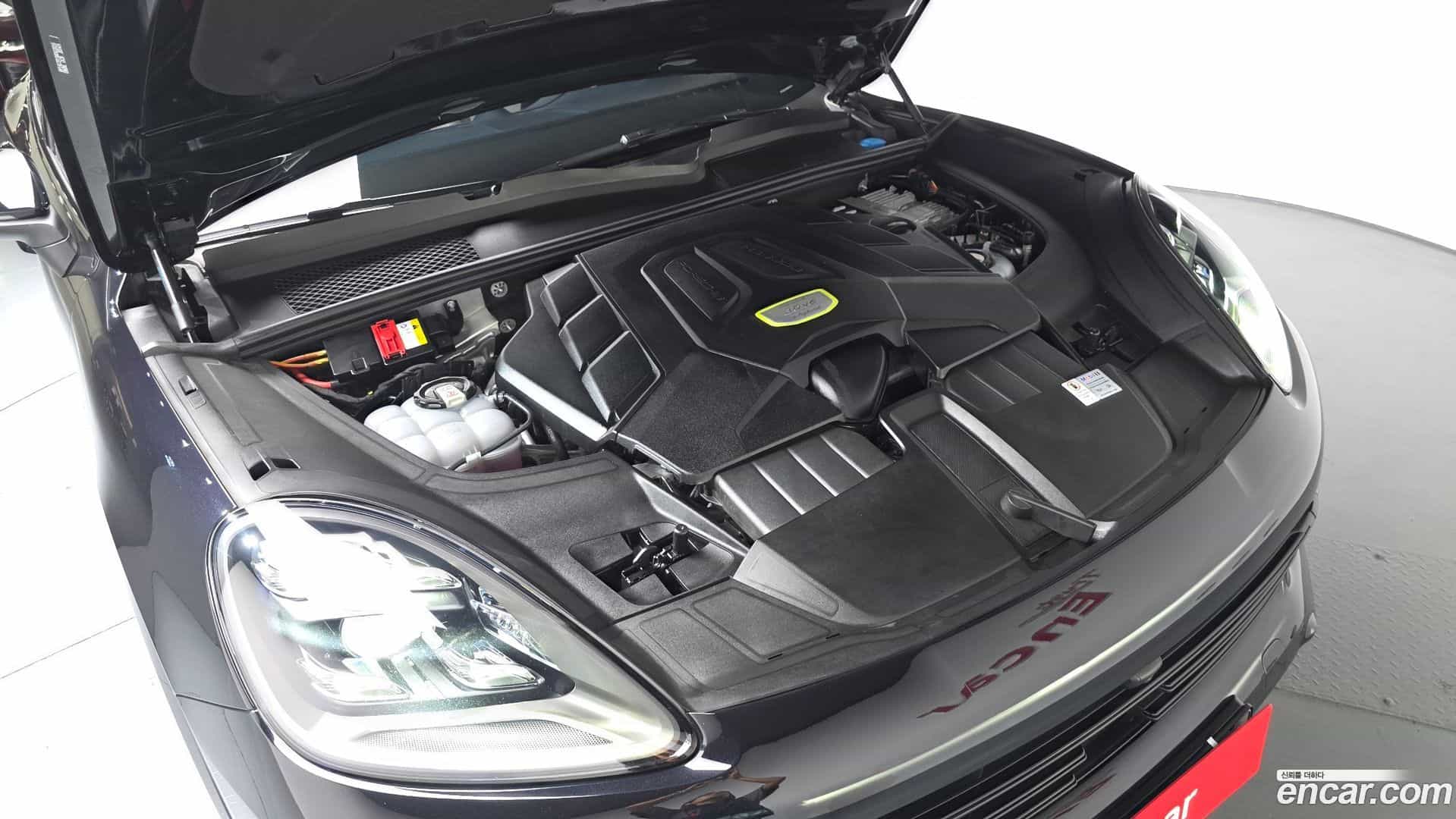 Cayenne Porsche 2021.1-OUTER-006