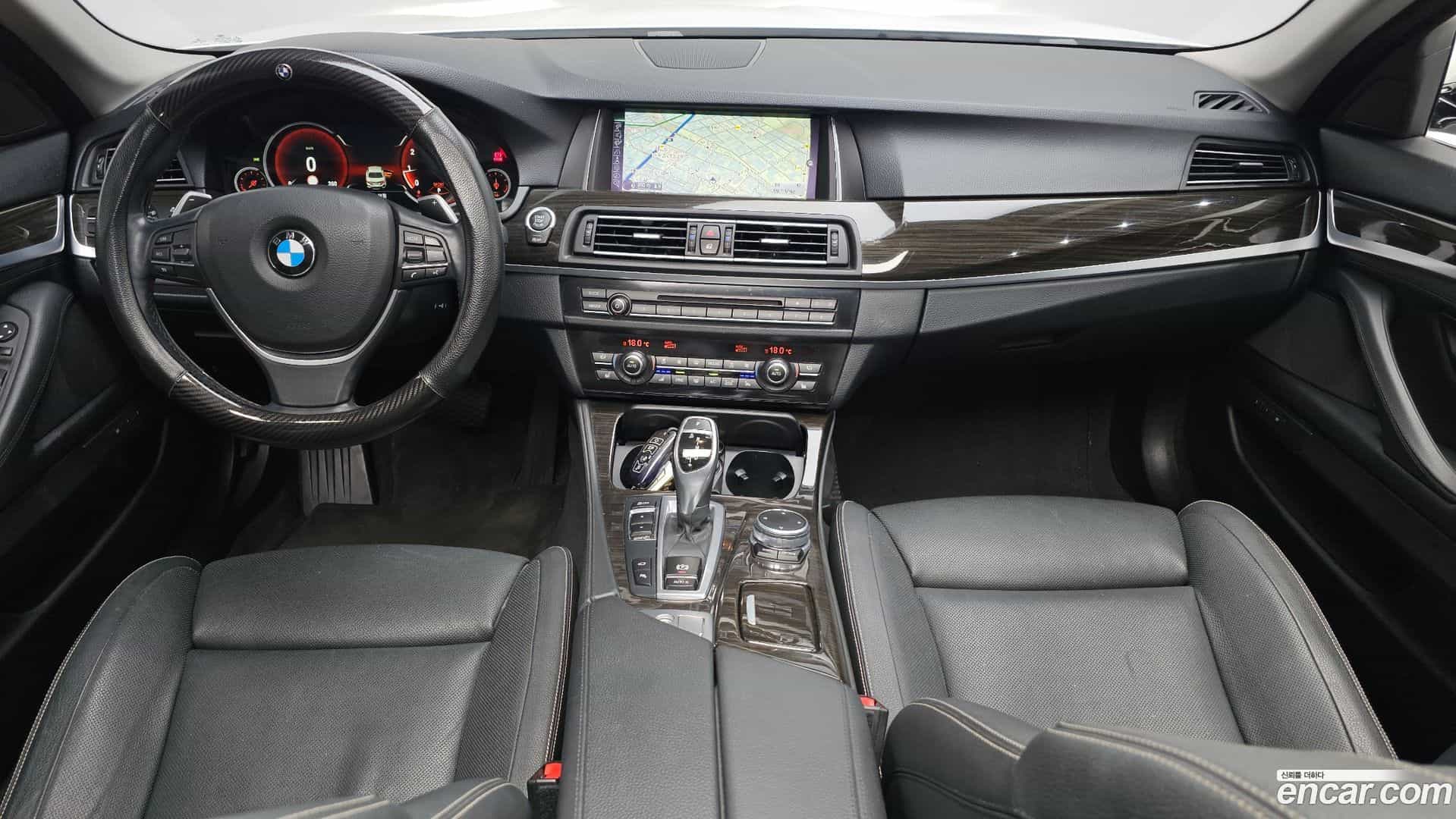 5-Series BMW 2016.0-INNER-007