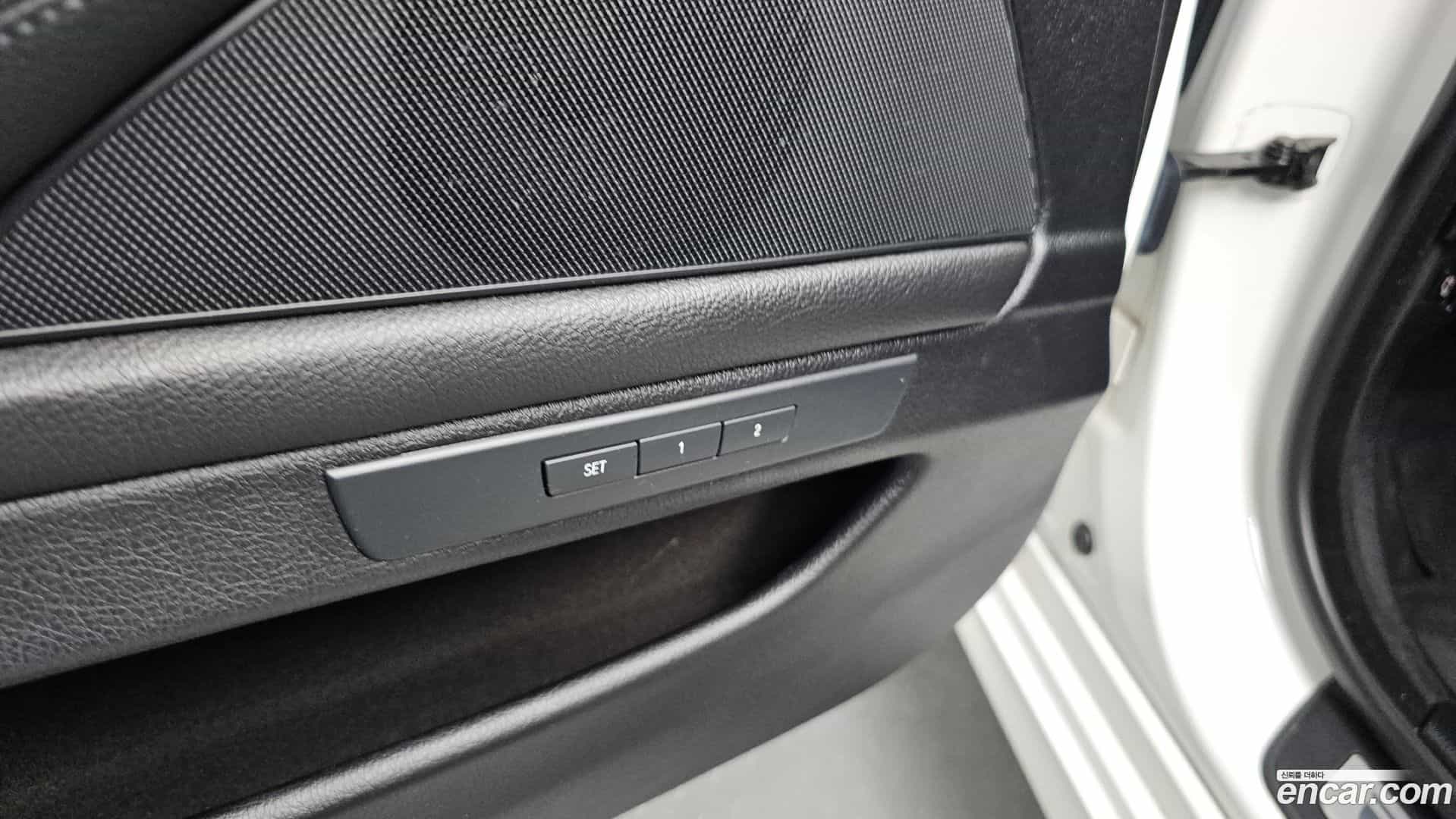 5-Series BMW 2016.0-OPTION-021