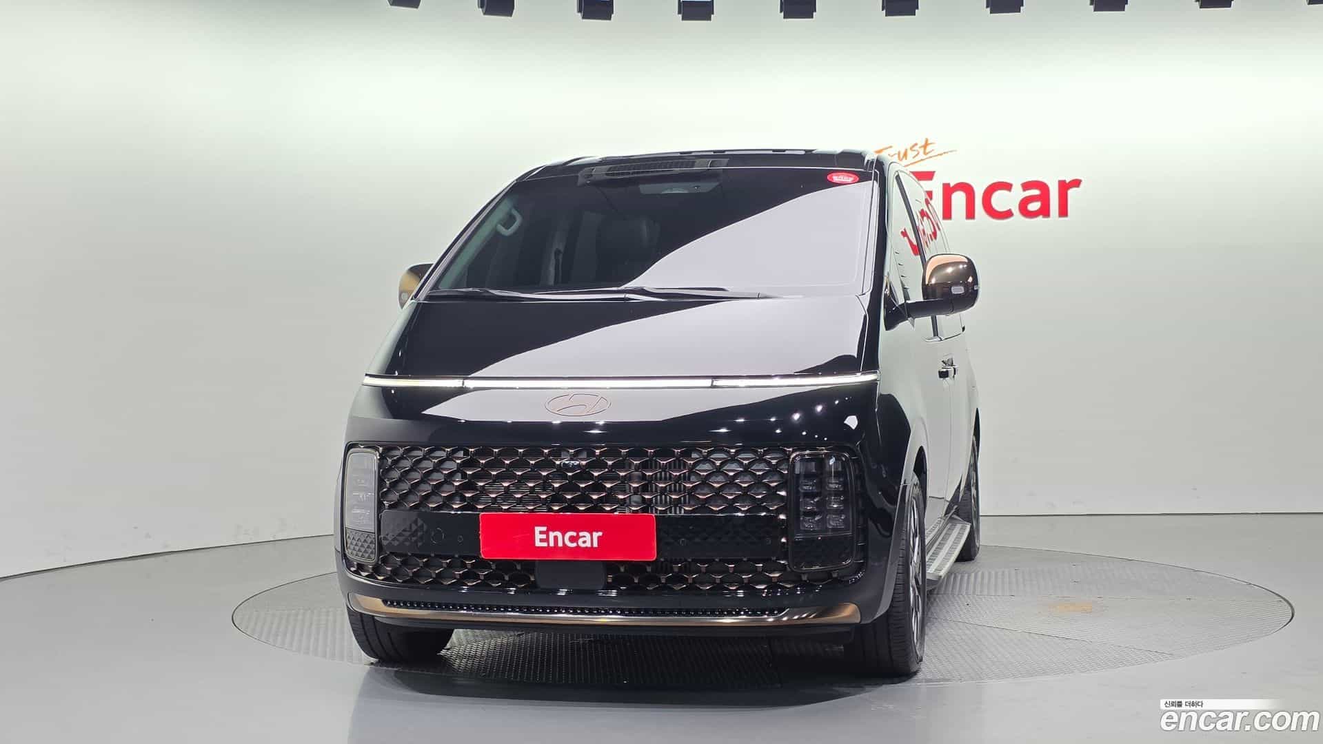 Staria Hyundai 2024.6-OUTER-003