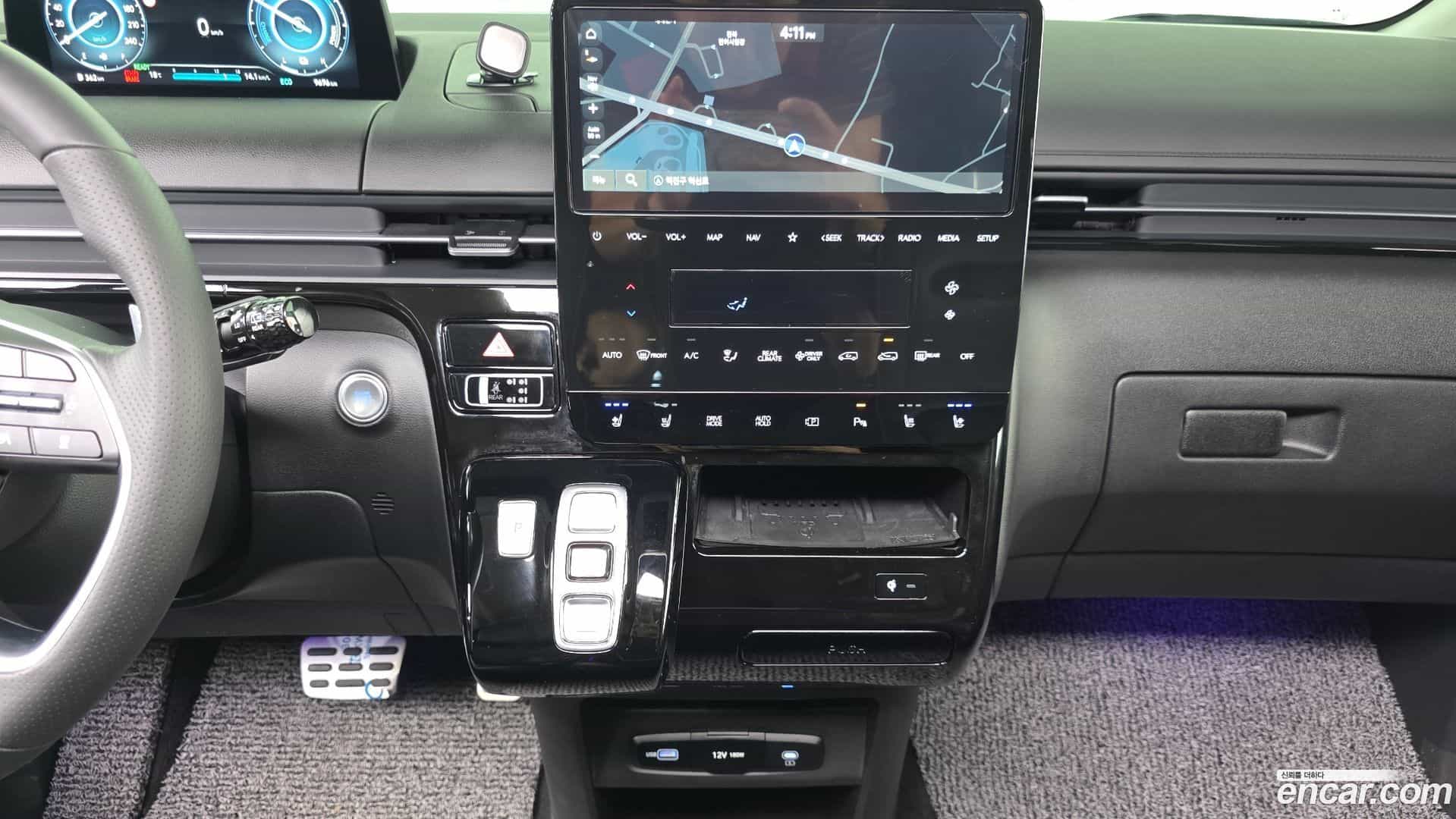 Staria Hyundai 2024.6-OPTION-019