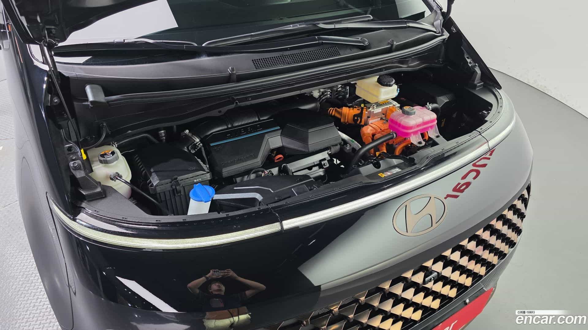 Staria Hyundai 2024.6-OPTION-042