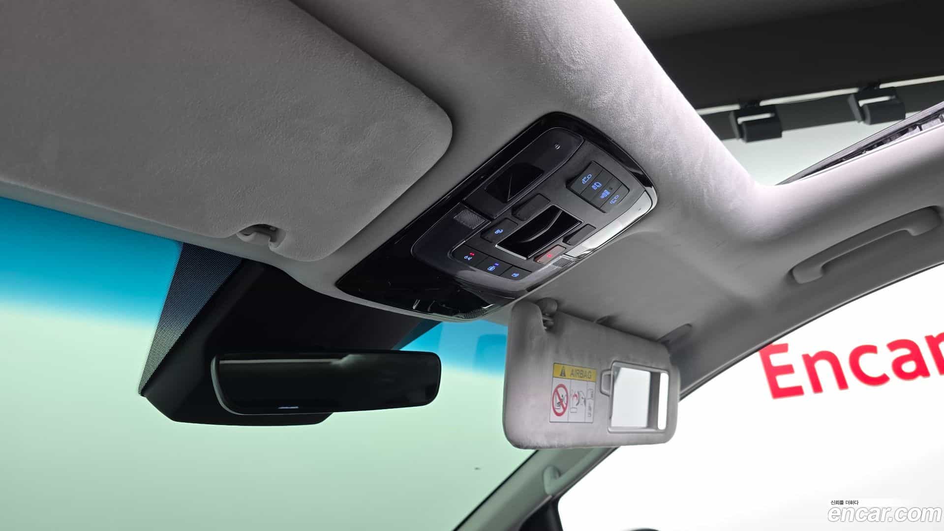 Staria Hyundai 2024.6-OPTION-043